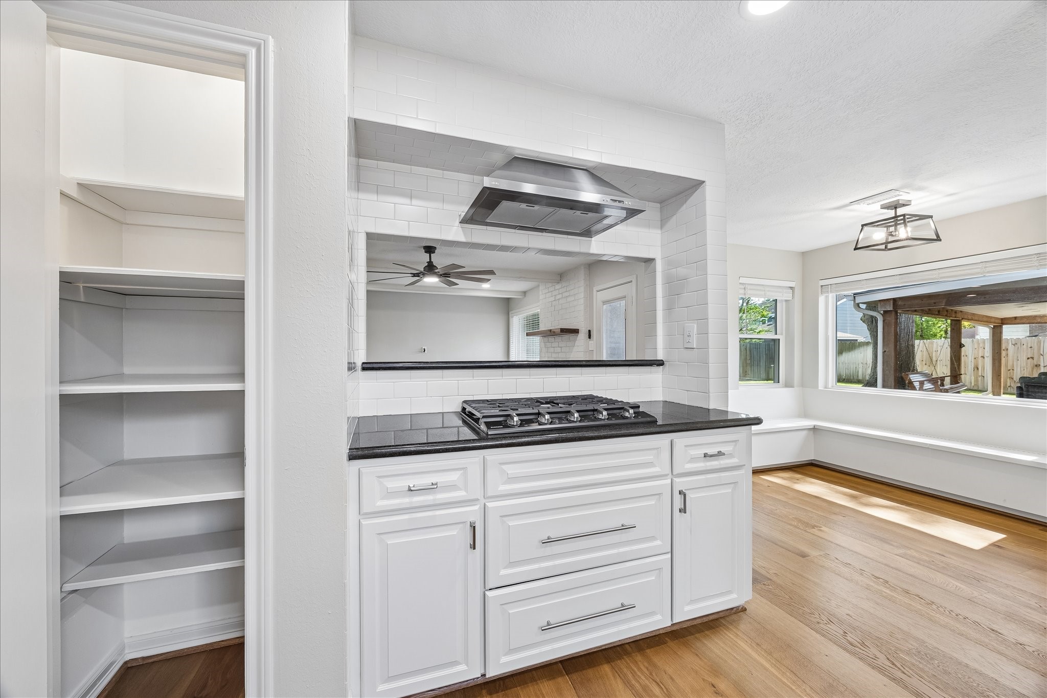 4027 Rolling Terrace Drive Property Photo 18