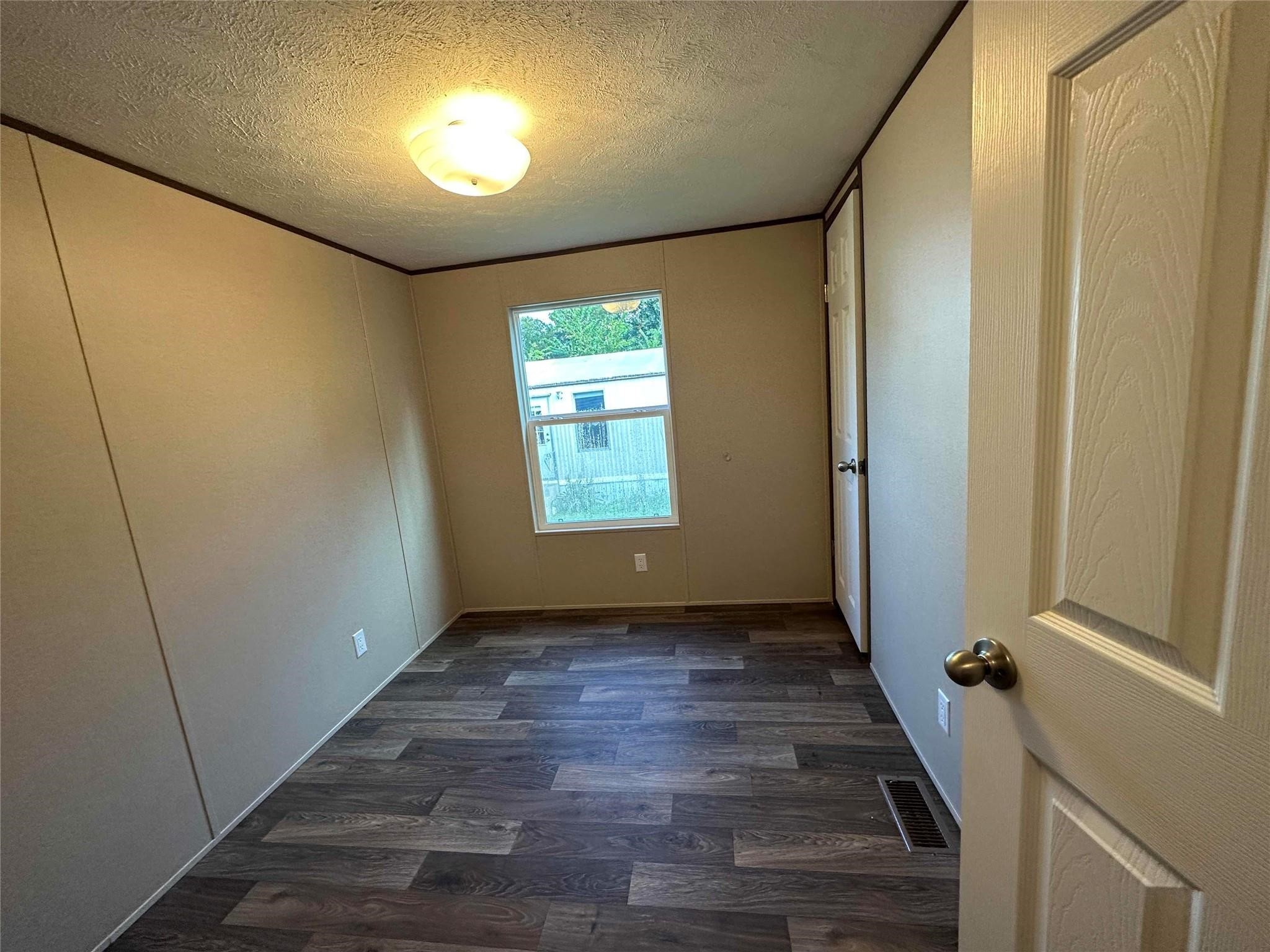 14558 Enchanted Waters Drive Property Photo 20