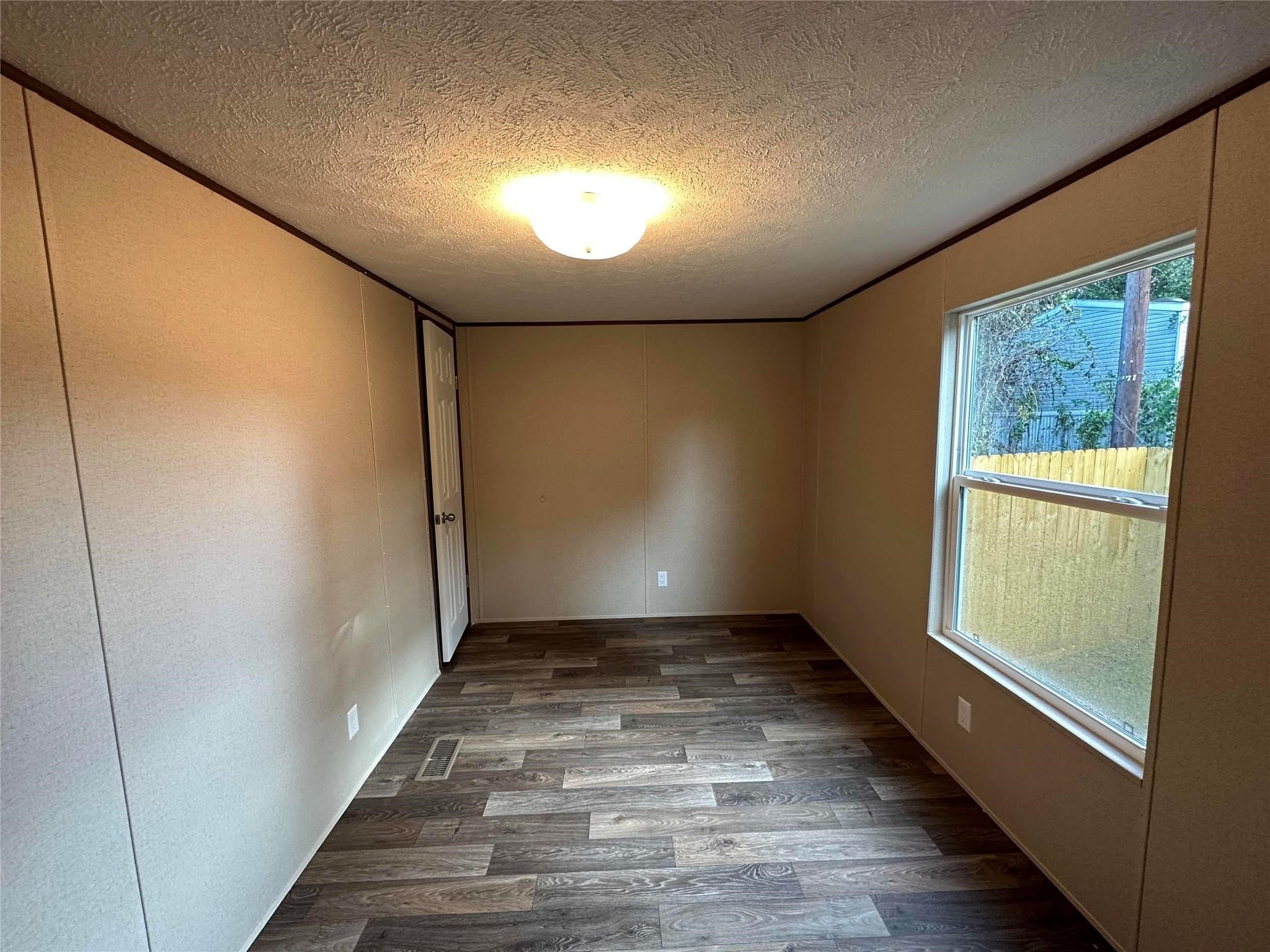 14558 Enchanted Waters Drive Property Photo 23