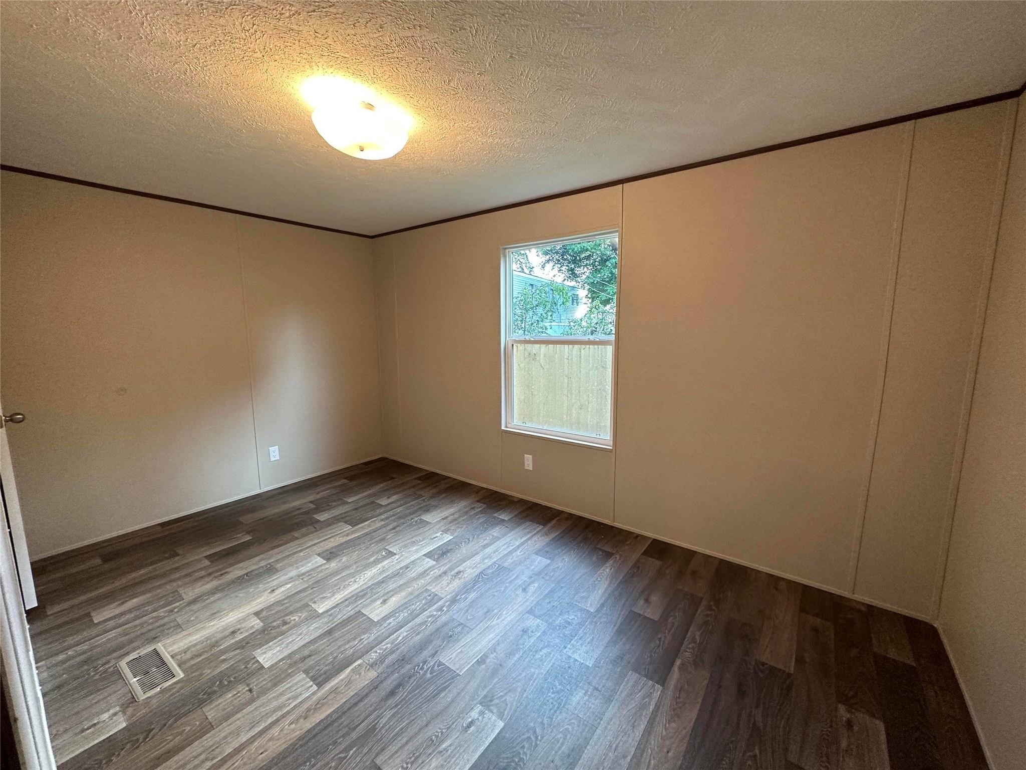 14558 Enchanted Waters Drive Property Photo 26