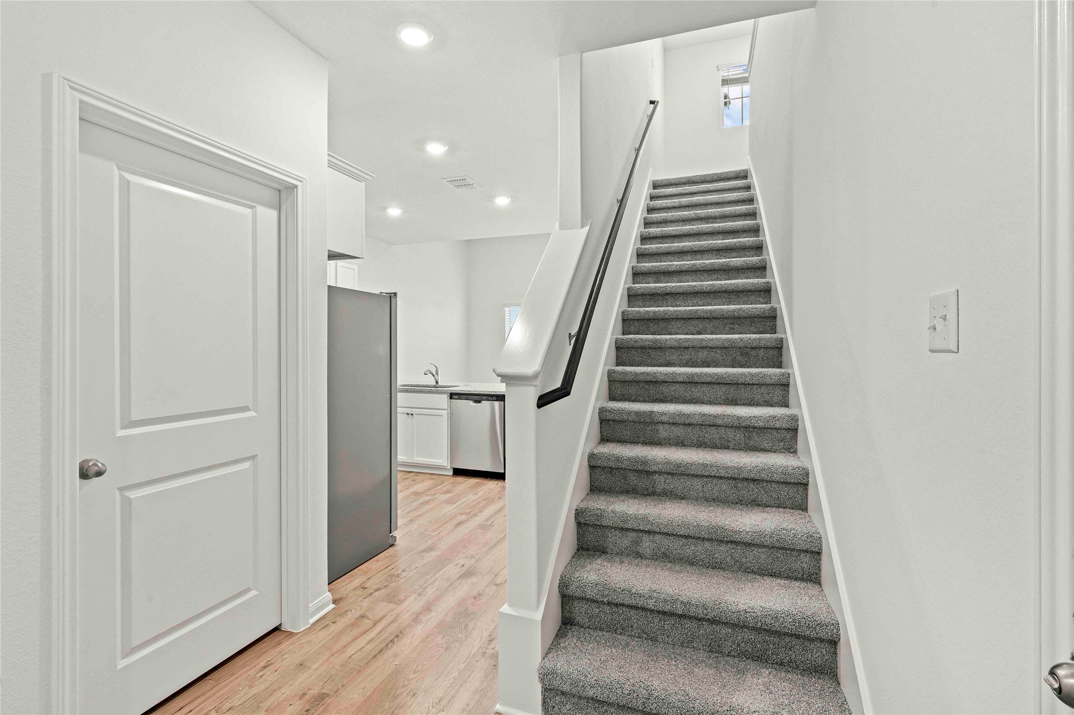 23063 Glory Orchid Drive Property Photo 11