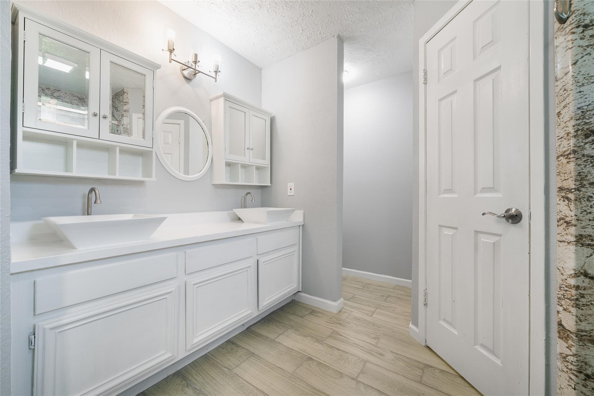 20230 Regents Corner Drive Property Photo 8