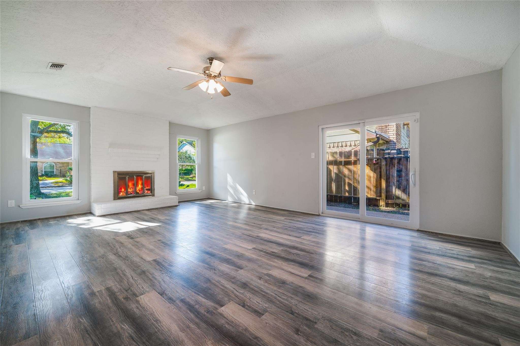 20230 Regents Corner Drive Property Photo 13