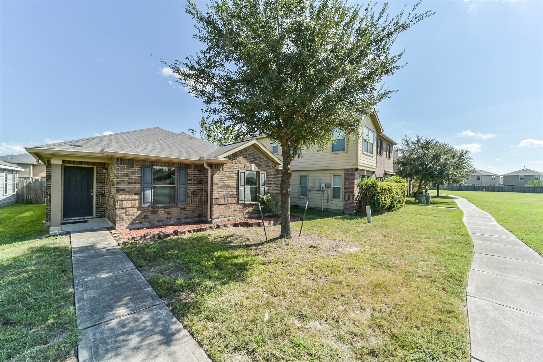 1231 Grassy View Drive Property Photo 1