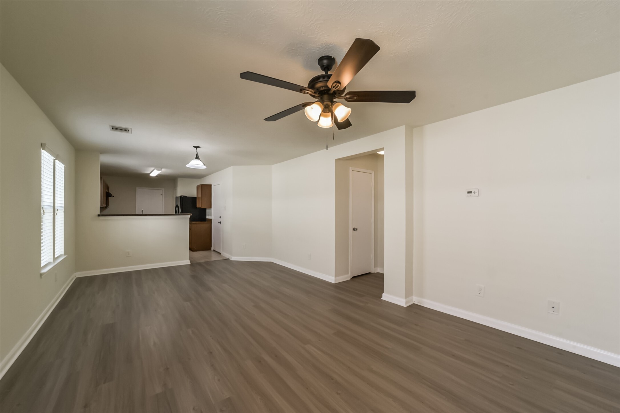 1231 Grassy View Drive Property Photo 4
