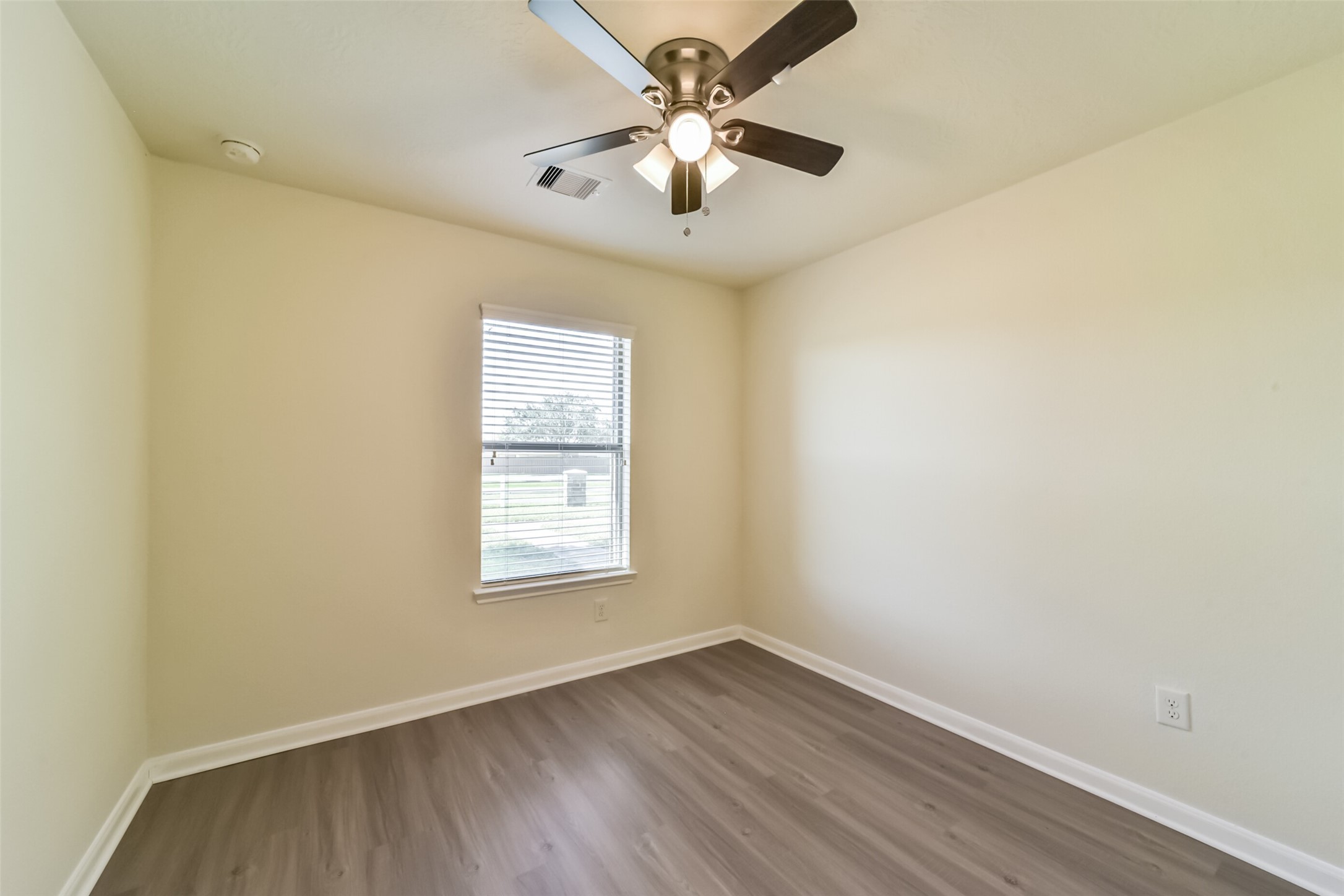 1231 Grassy View Drive Property Photo 20