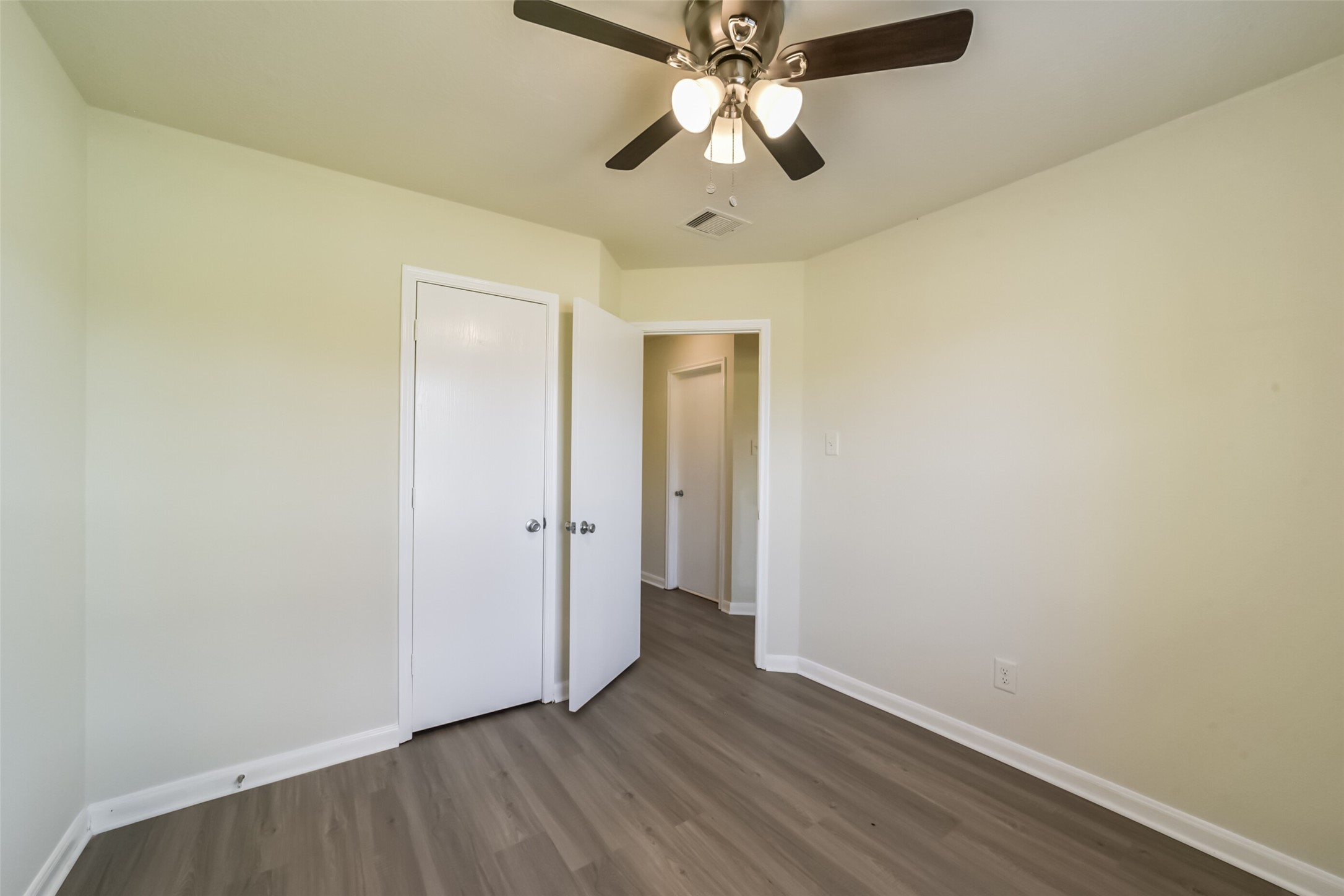 1231 Grassy View Drive Property Photo 21