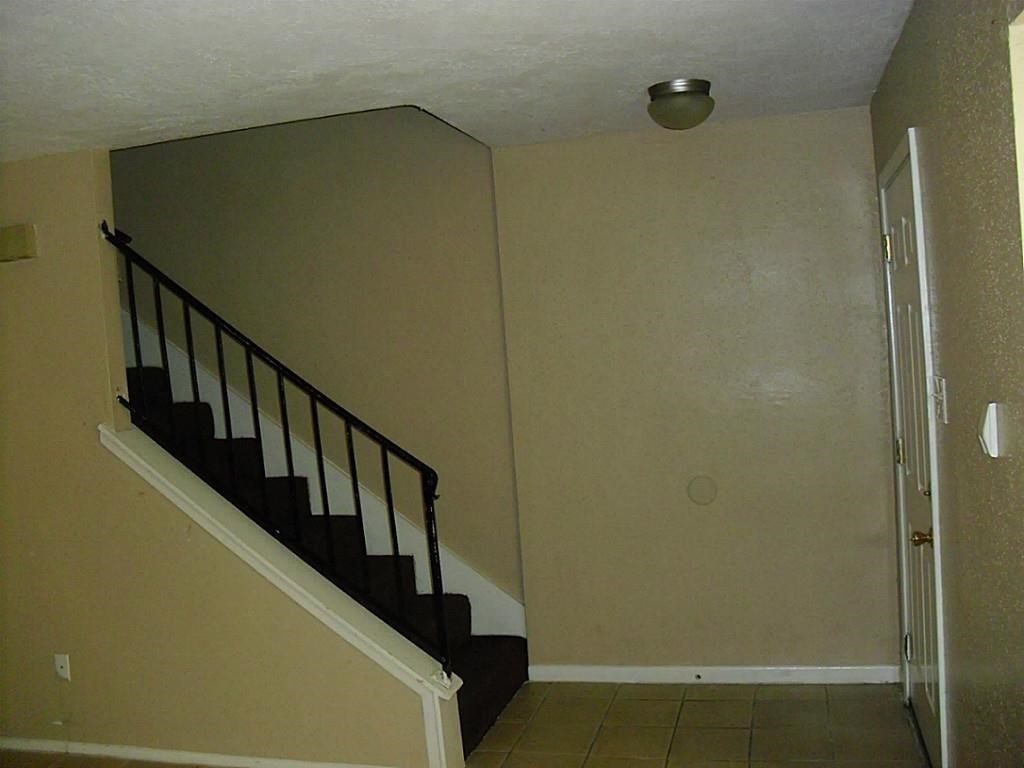 7045 Chasewood Drive Property Photo 12