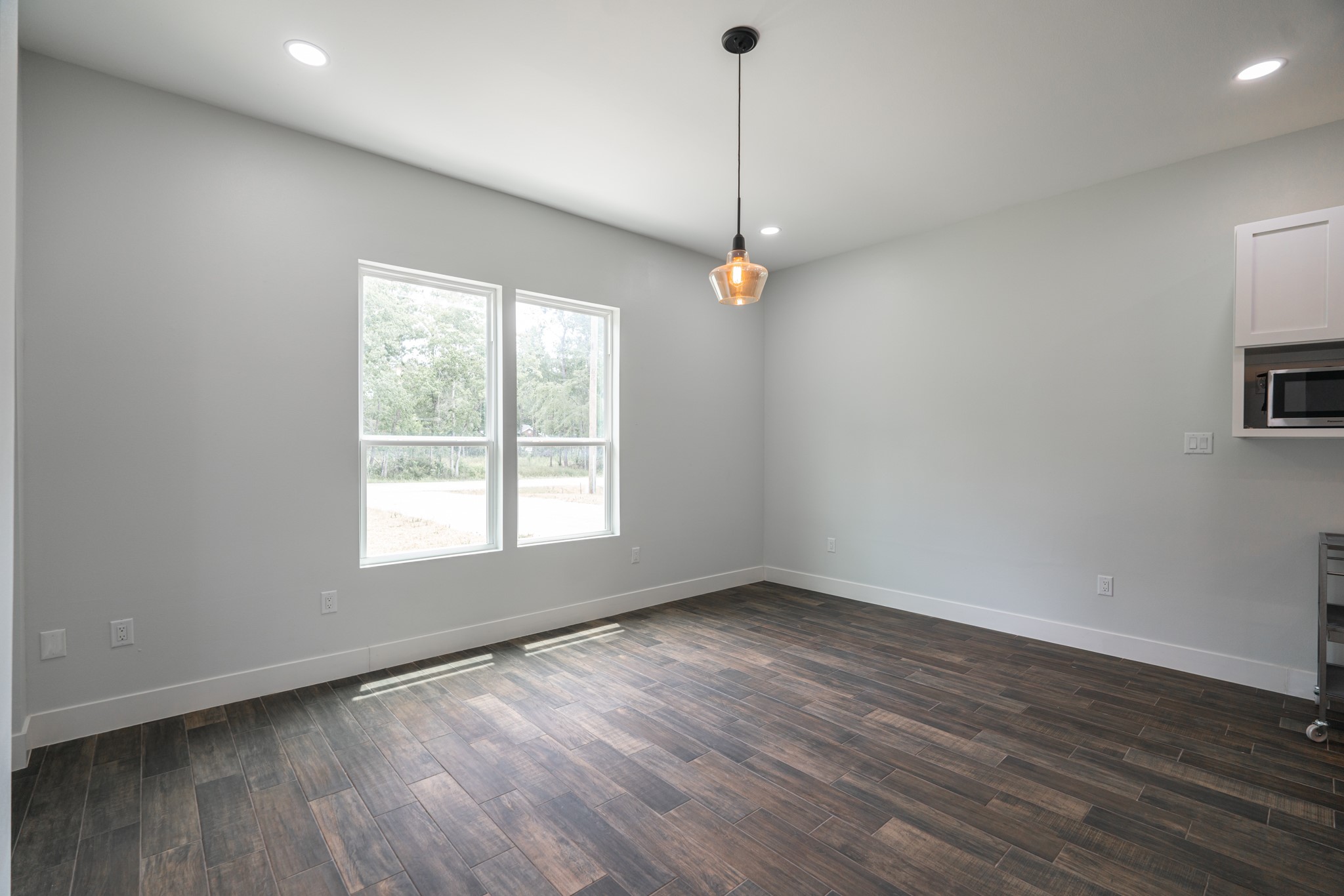 32507 Westwood Square West W Property Photo 6