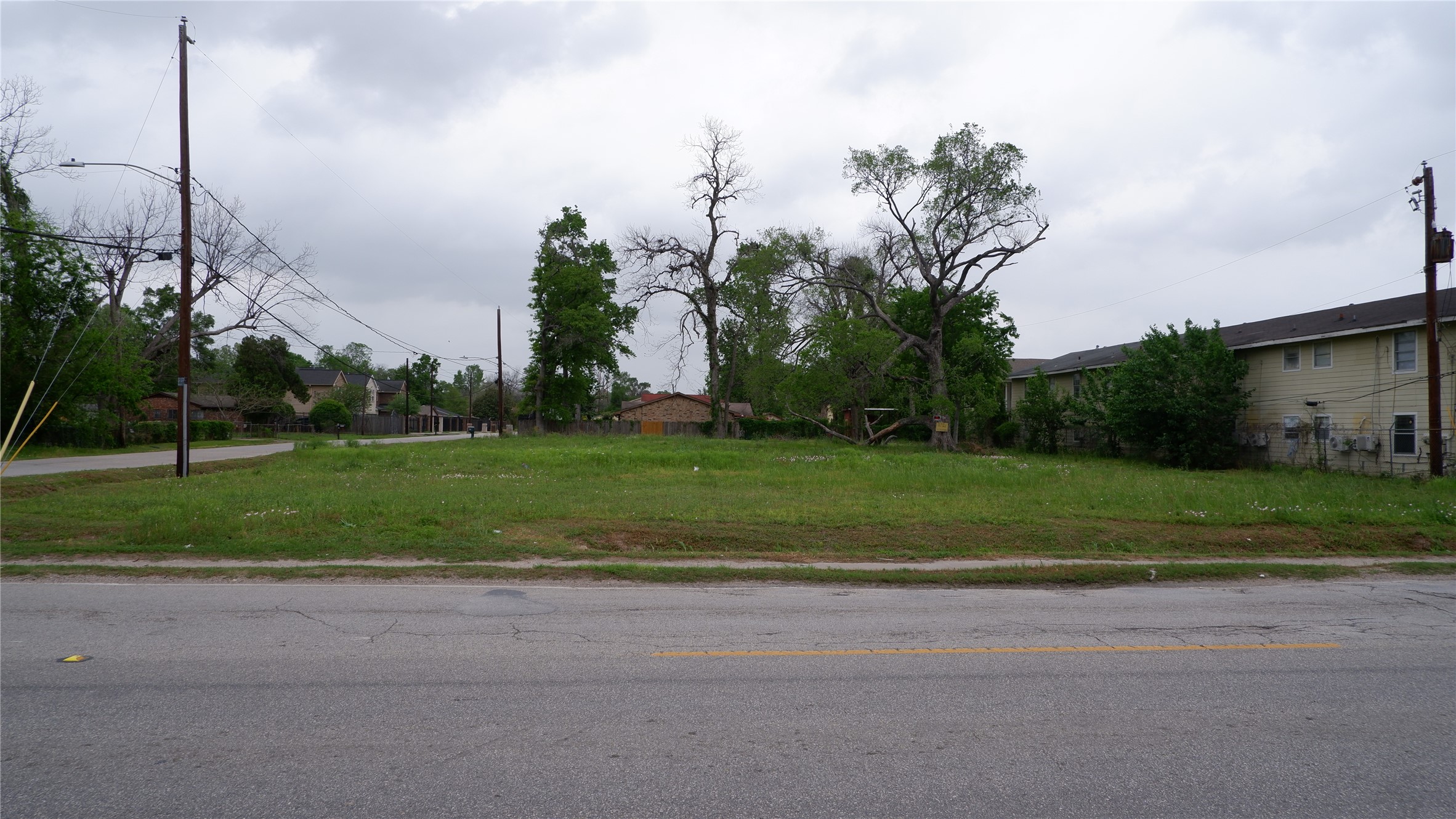 8910 Etta Street Property Photo 5