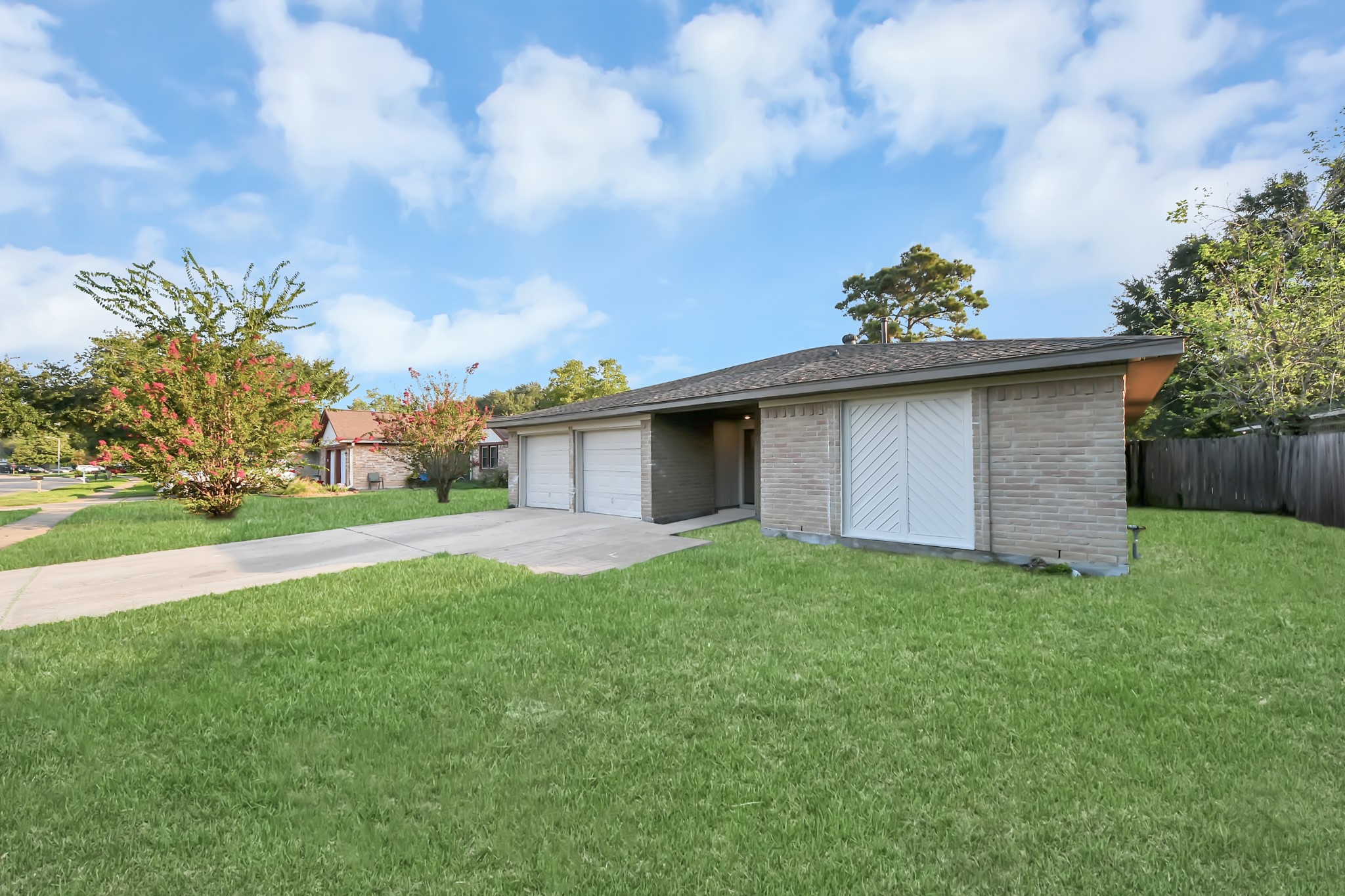22614 Smokey Hill Drive Property Photo 1