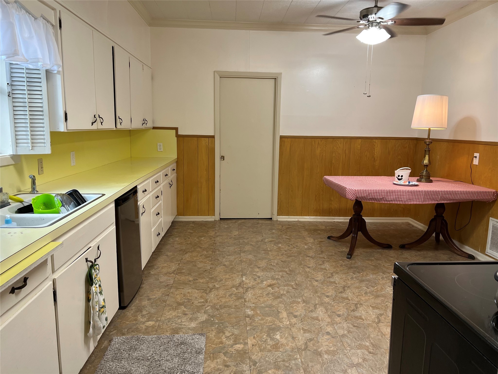 302 W French Street Property Photo 11