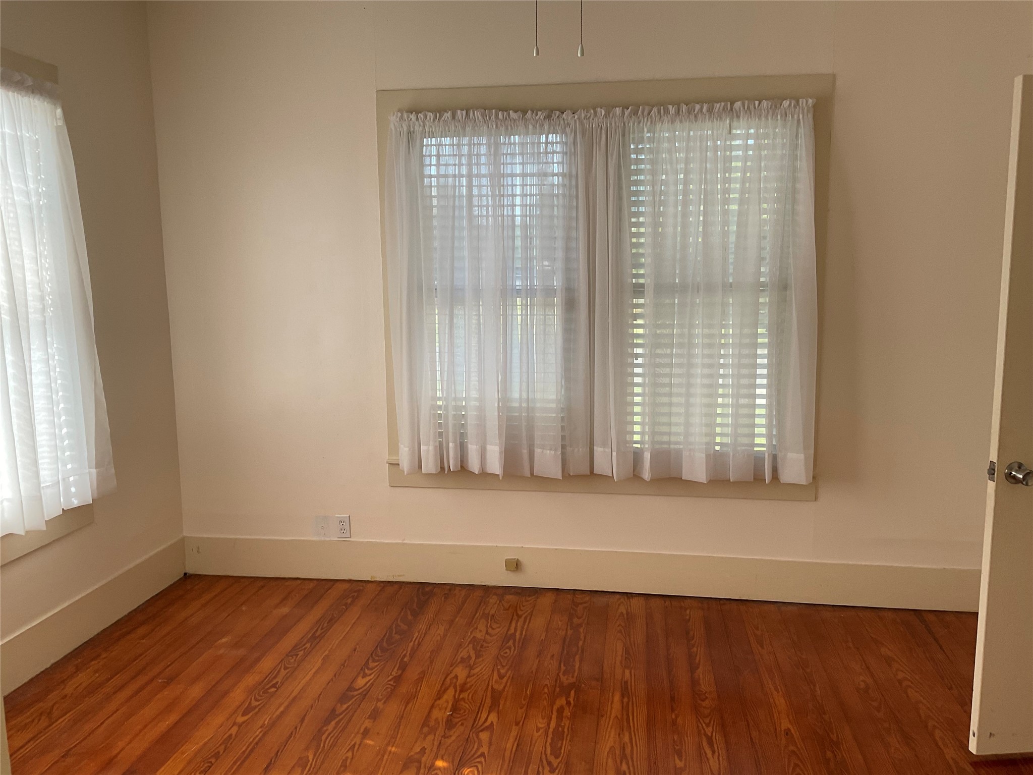 302 W French Street Property Photo 25