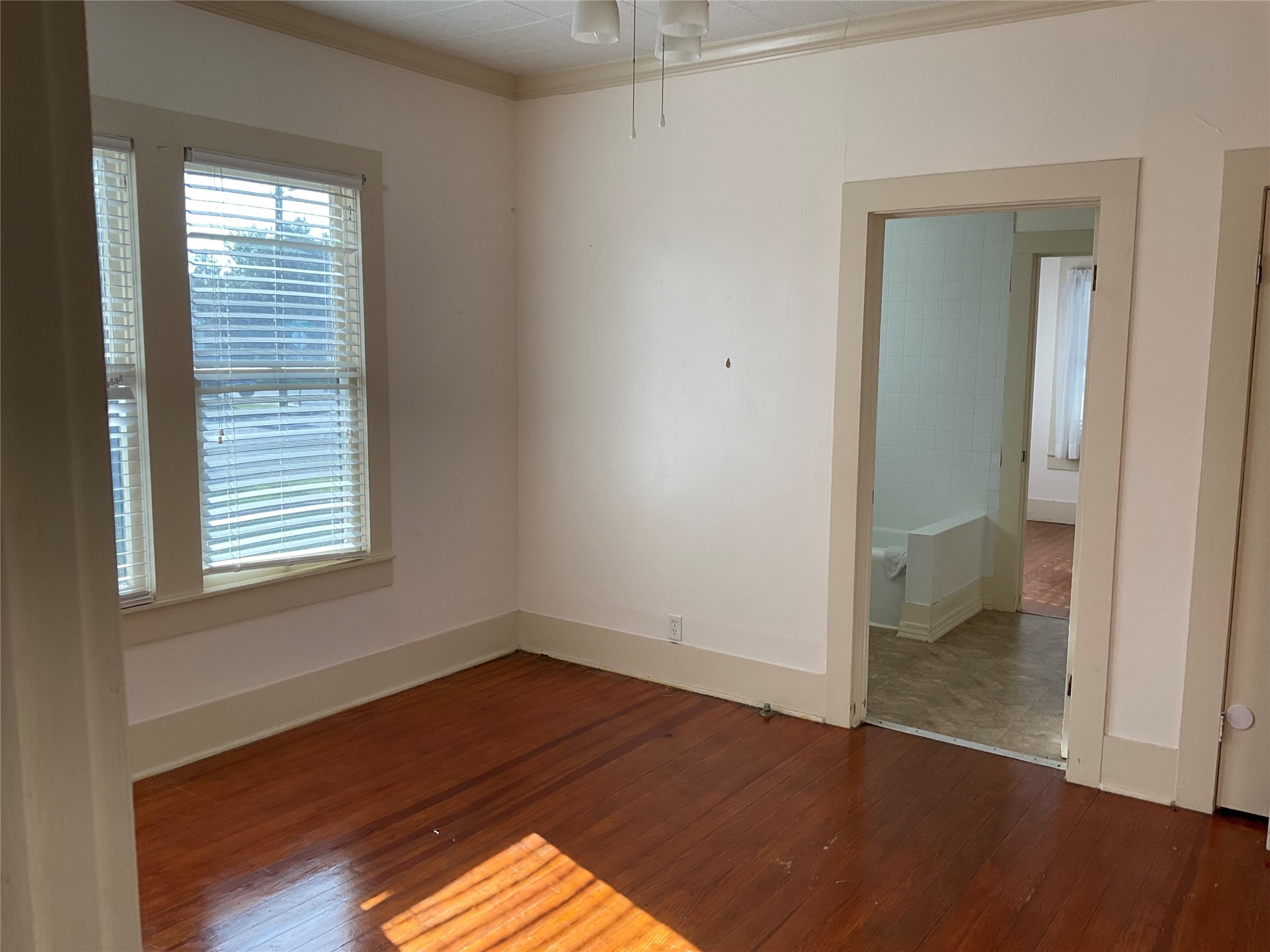 302 W French Street Property Photo 27