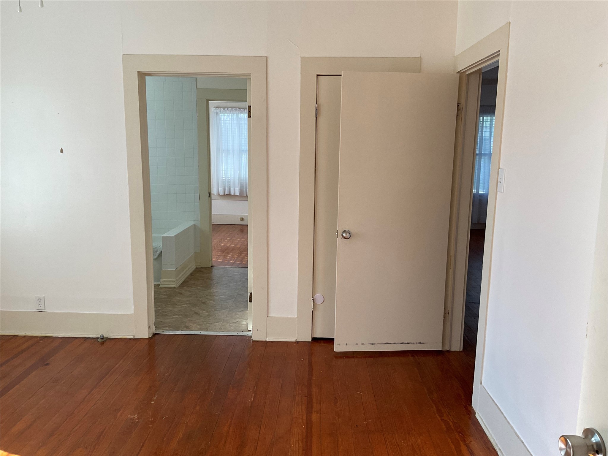 302 W French Street Property Photo 29