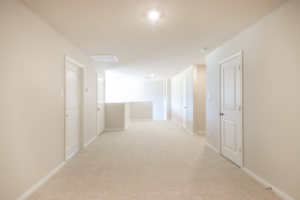 15558 Caramel Springs Drive Property Photo 8