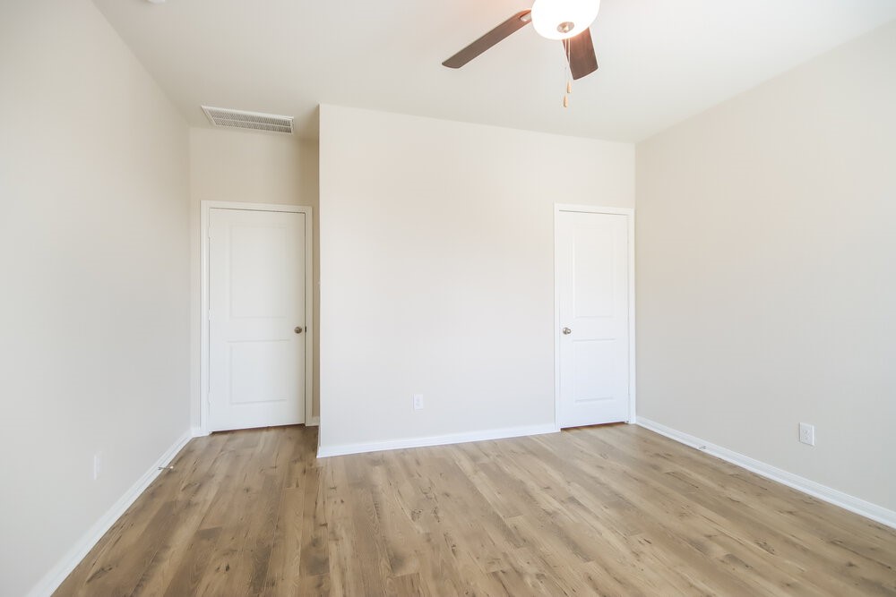 15558 Caramel Springs Drive Property Photo 10