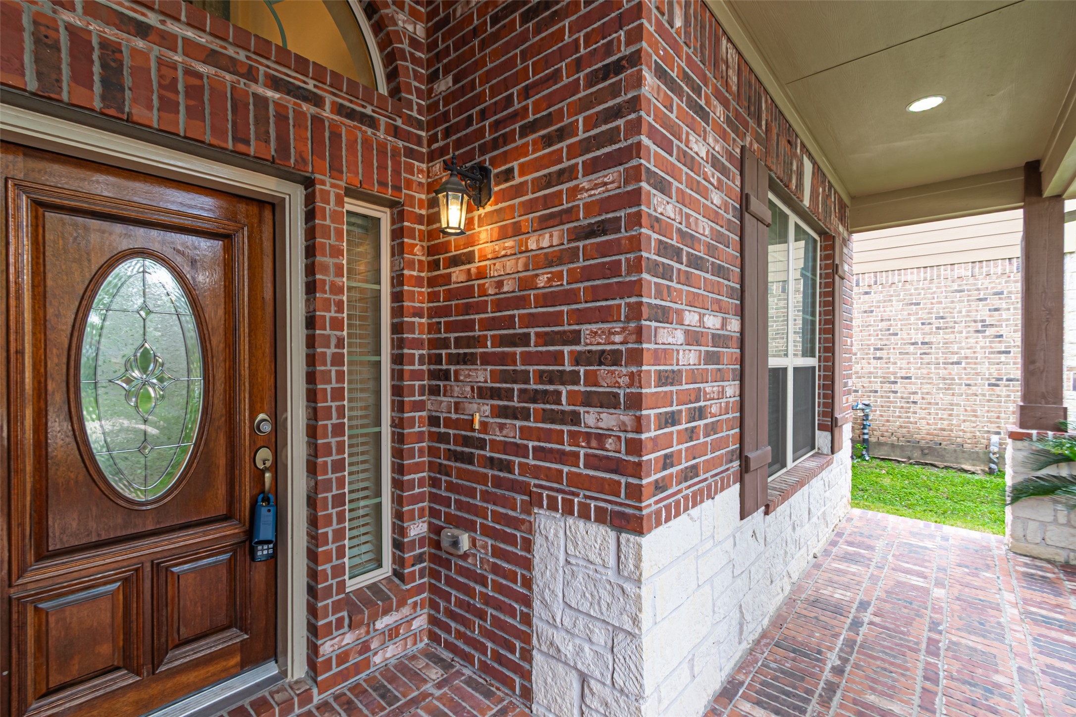 17626 Sauki Lane Property Photo 2