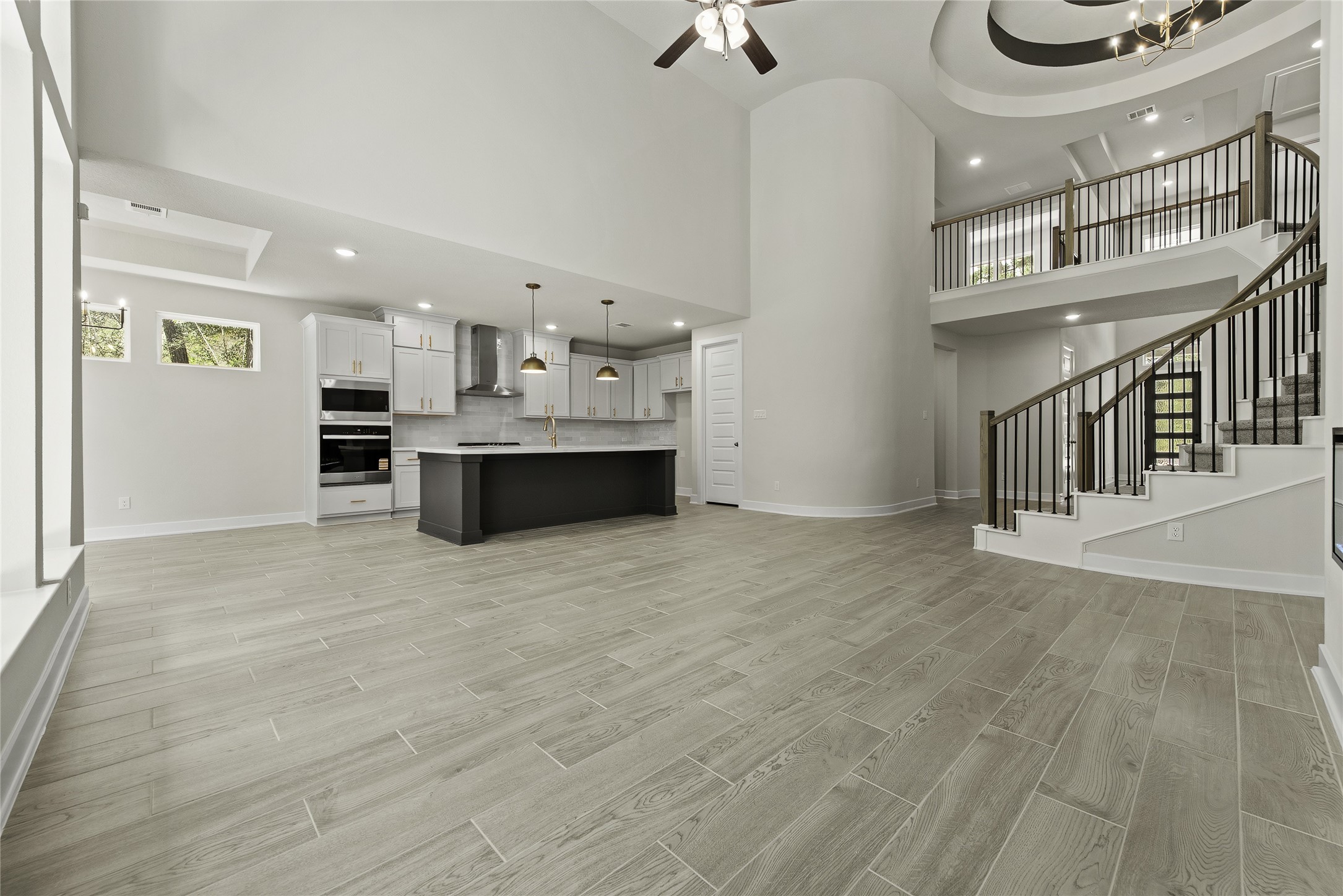 5219 Silk Petal Drive Property Photo 4