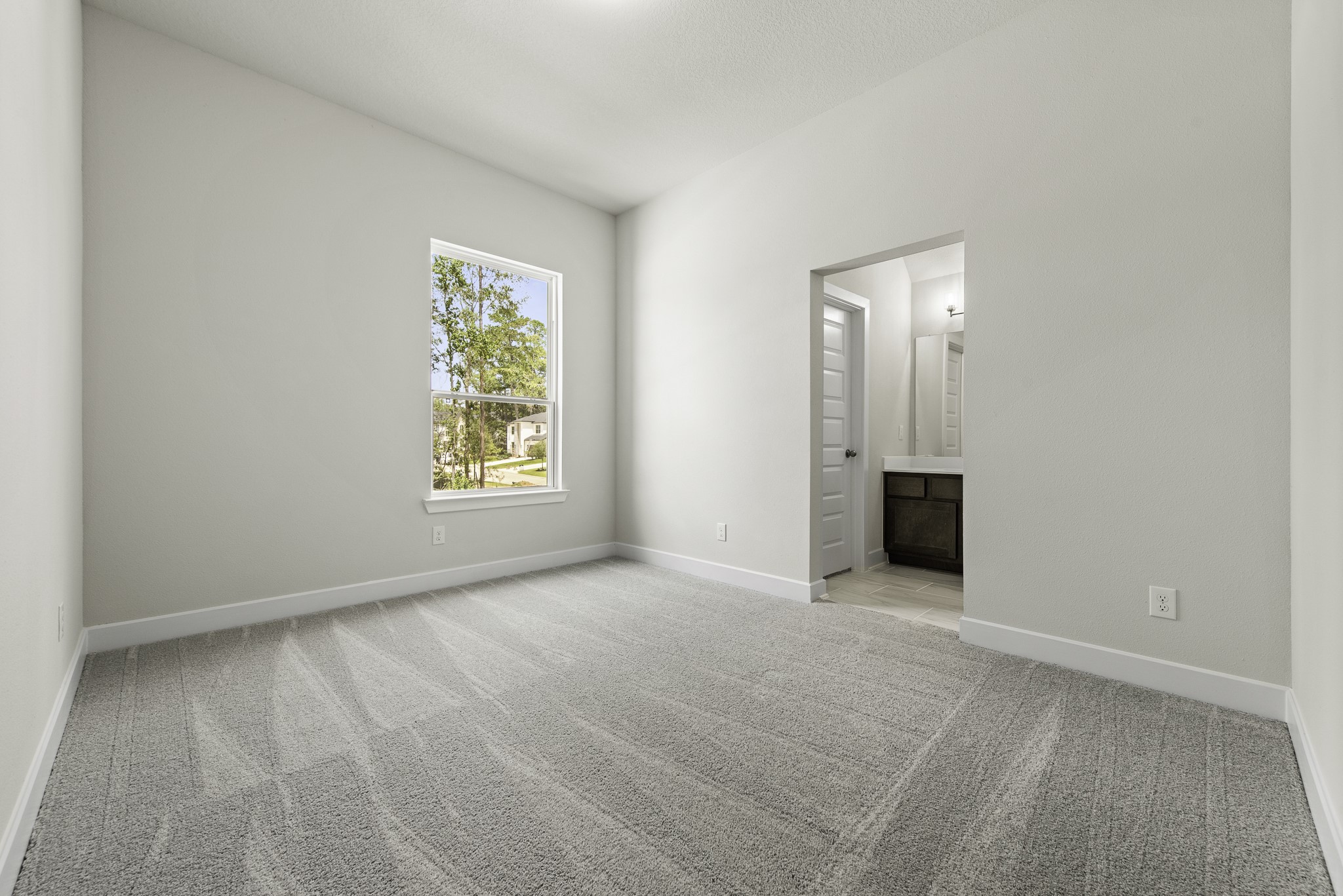 5219 Silk Petal Drive Property Photo 20