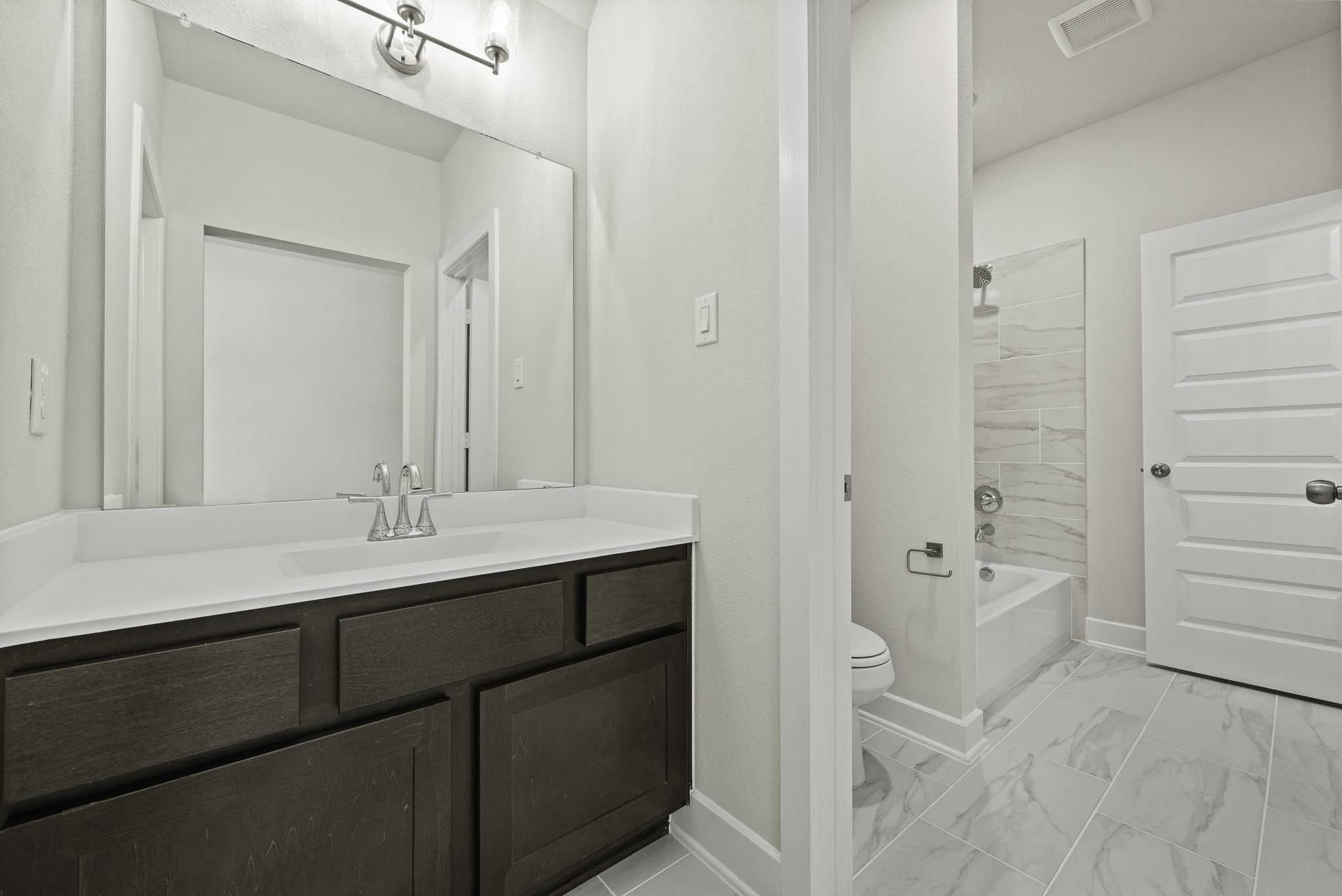 5219 Silk Petal Drive Property Photo 21
