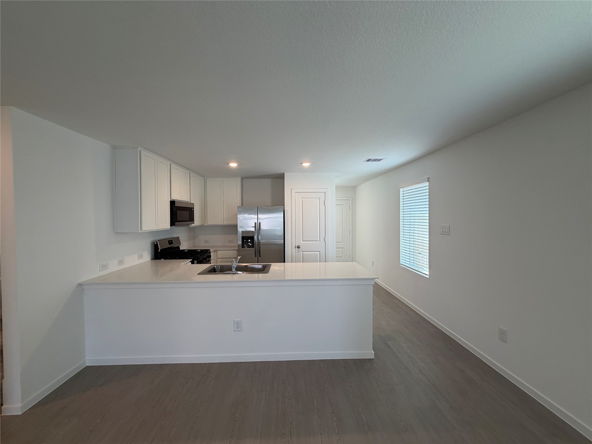 16815 Spotted Oak Drive Property Photo 13