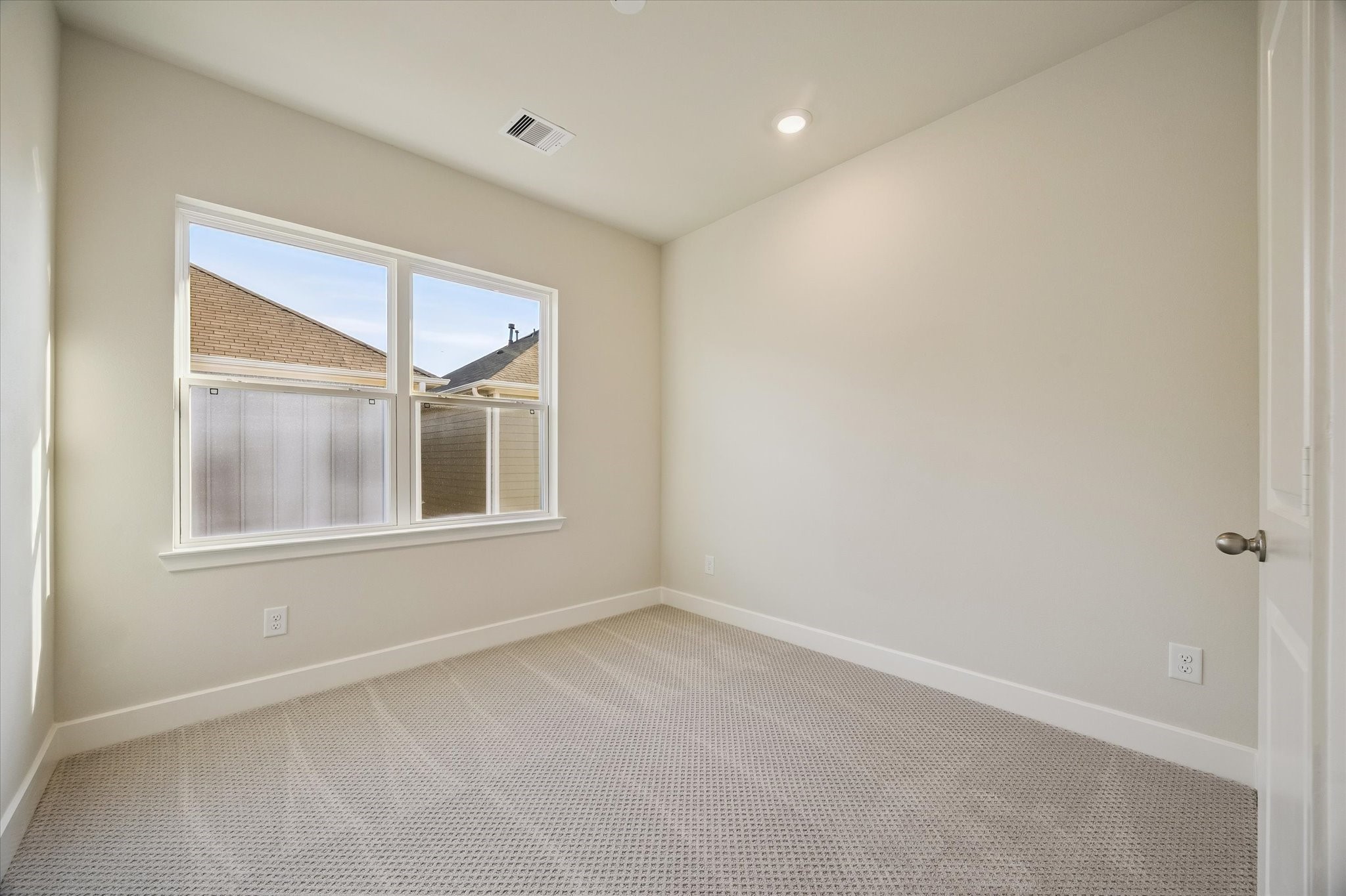 24409 Colonial Mound Drive Property Photo 12