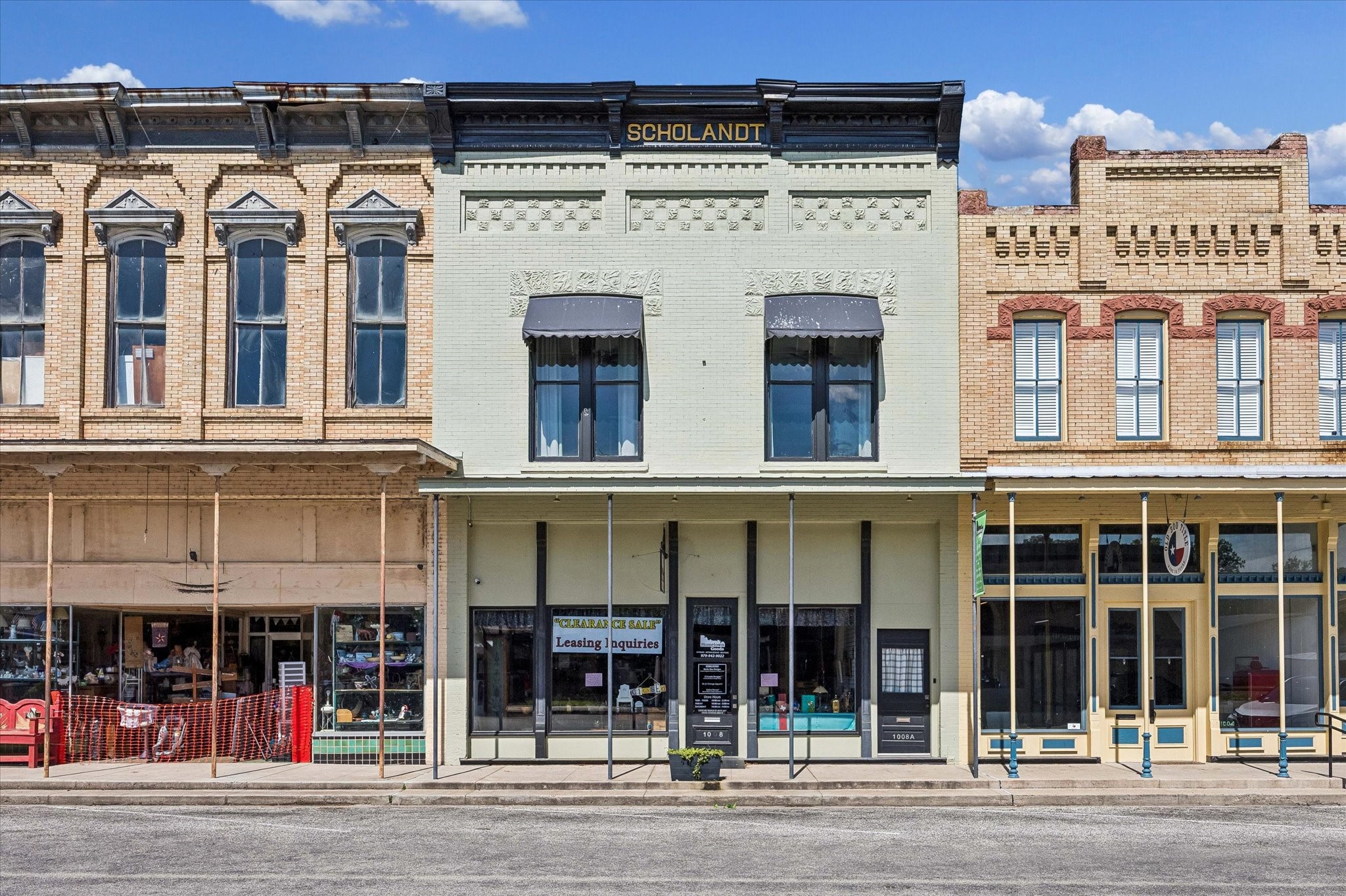 1008 Milam Street Property Photo 1