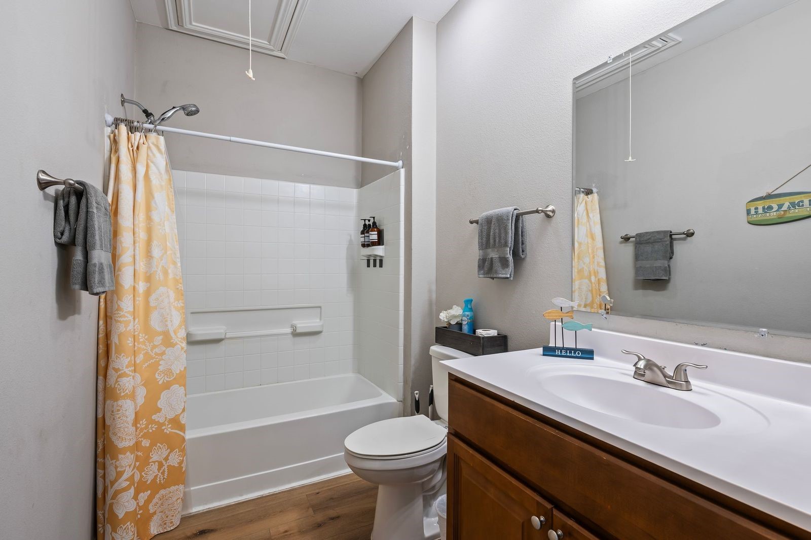 2203 56th Street Property Photo 12