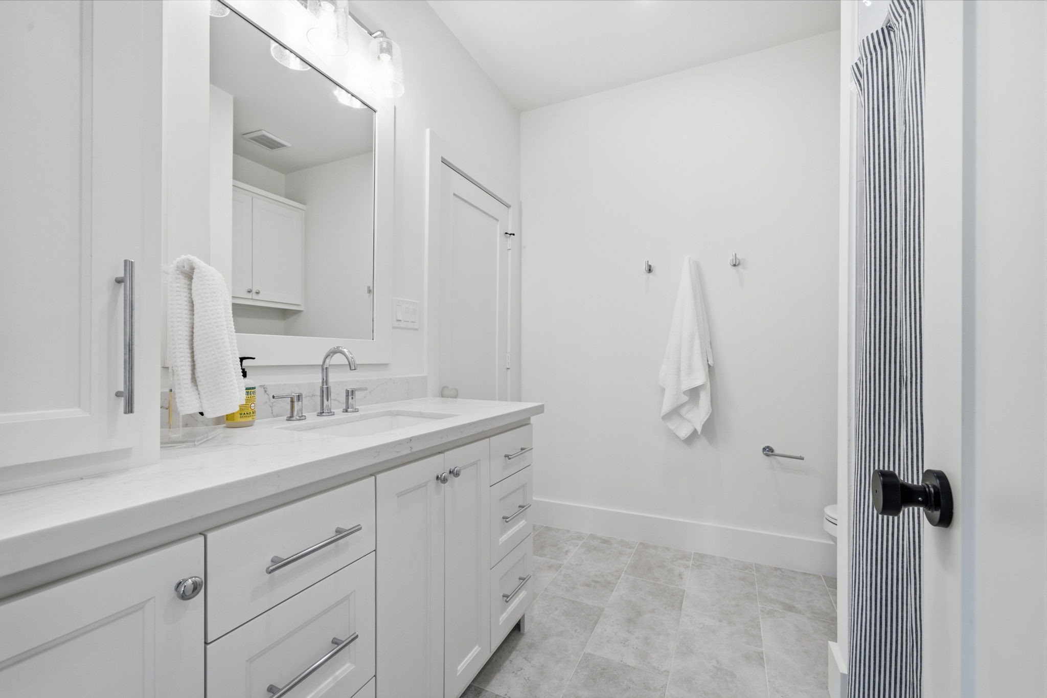 1030 Chamboard Lane Property Photo 40