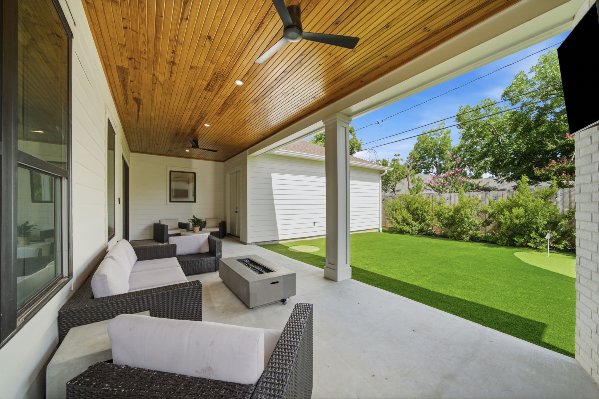 1030 Chamboard Lane Property Photo 47