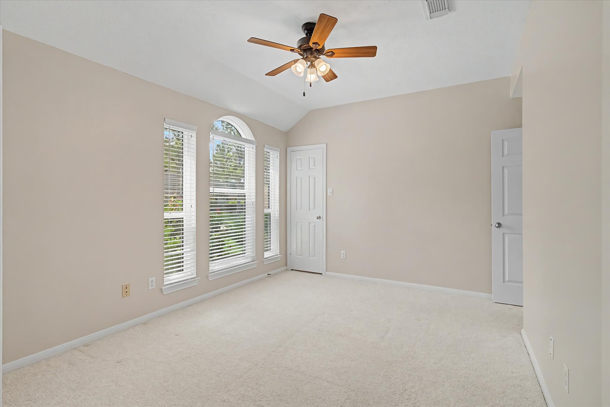 21702 Cayman Point Drive Property Photo 10