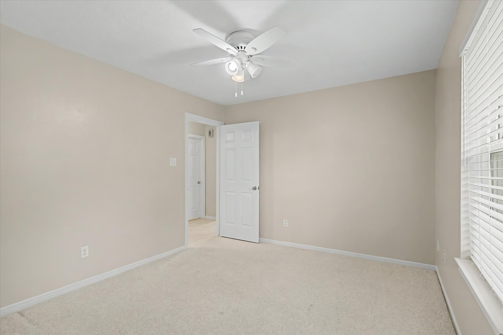 21702 Cayman Point Drive Property Photo 33
