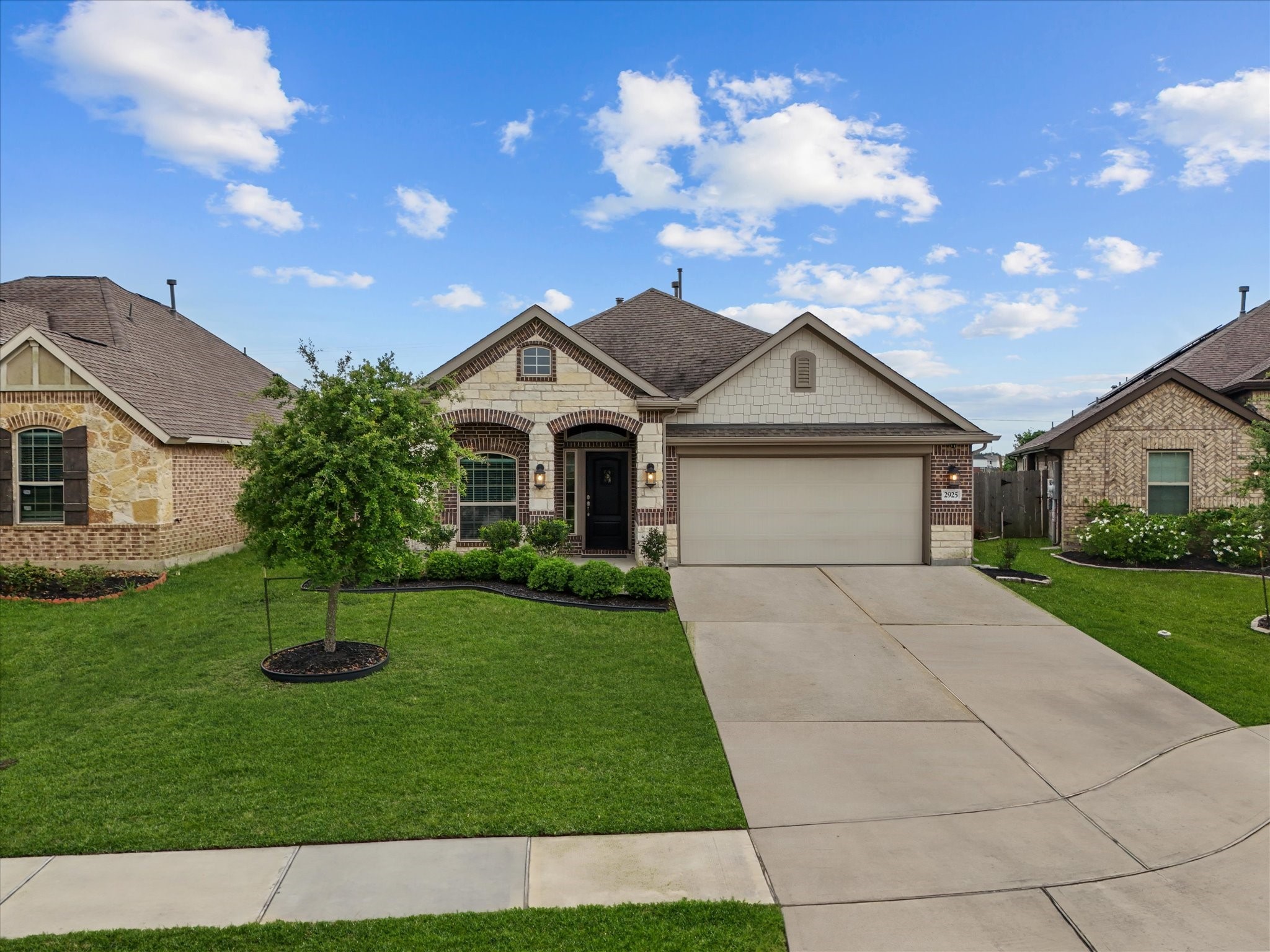 2925 Millstream Court Property Photo