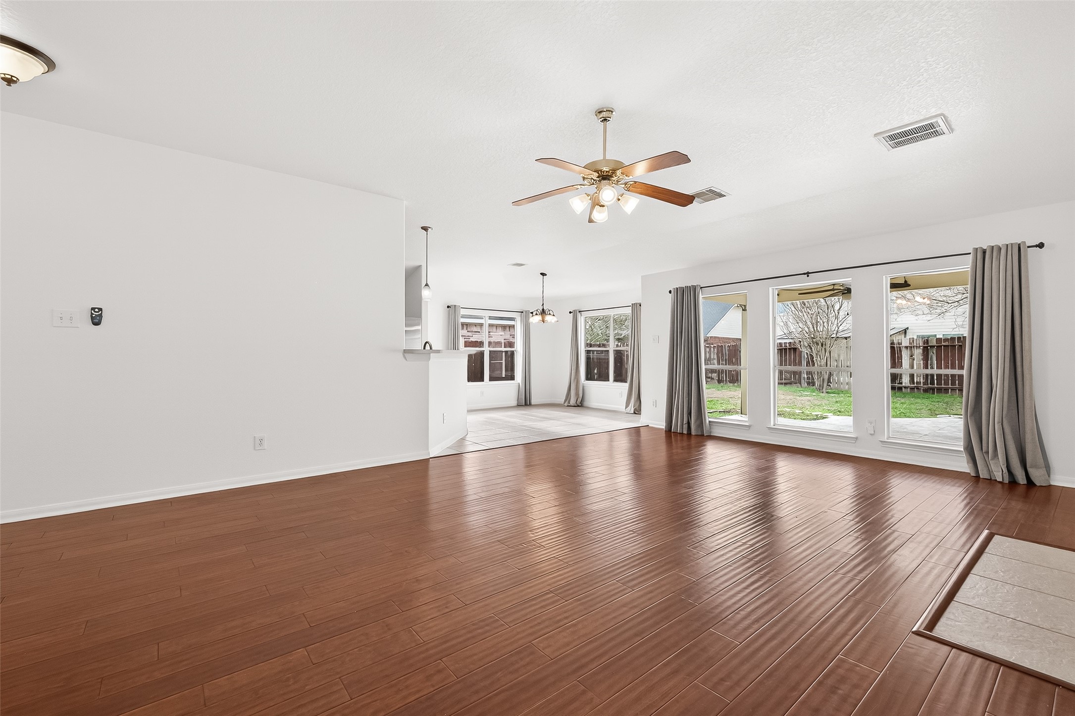 2638 Marquette Trail Property Photo 5