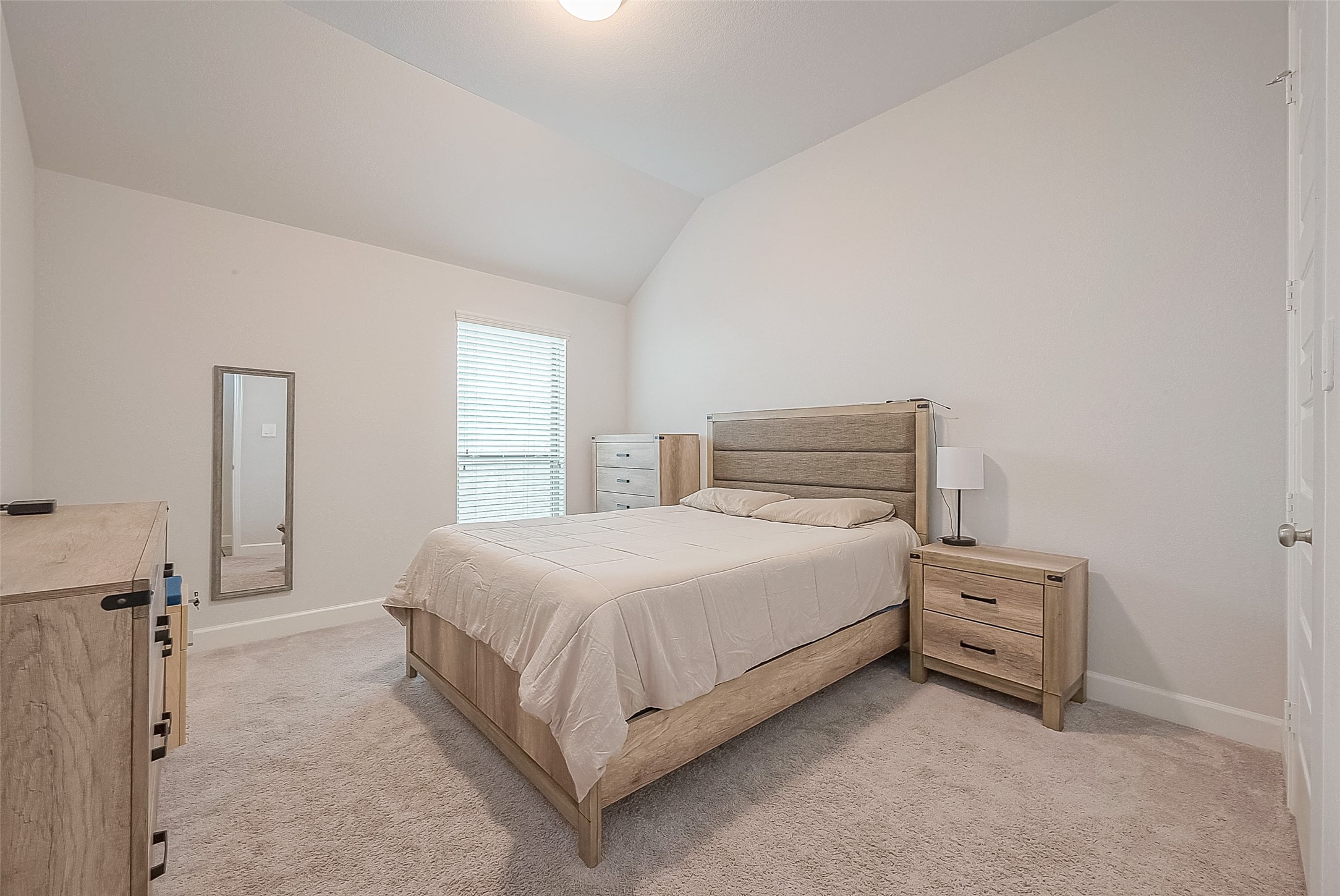29042 Hauter Way Property Photo 21