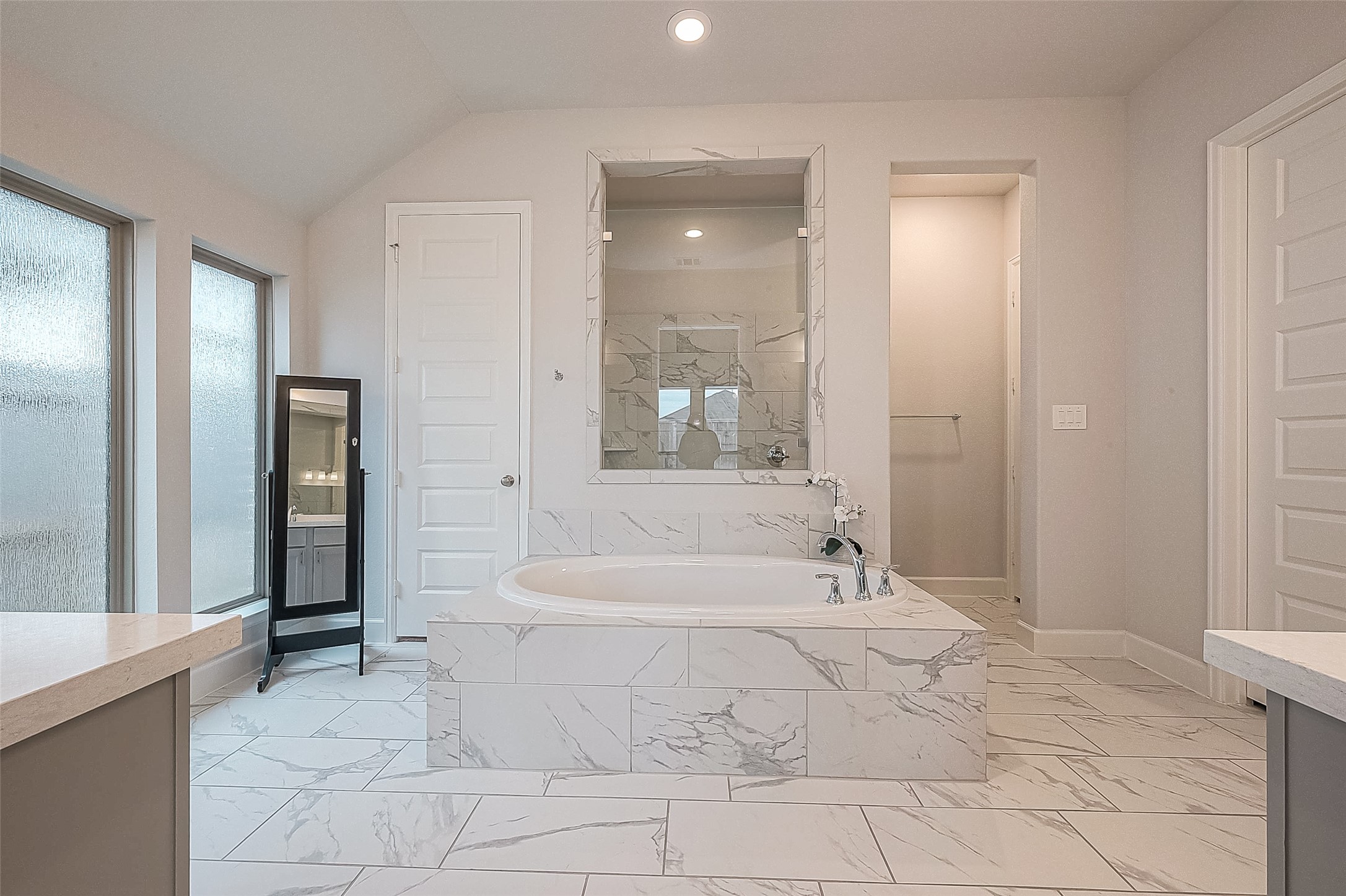 29042 Hauter Way Property Photo 41