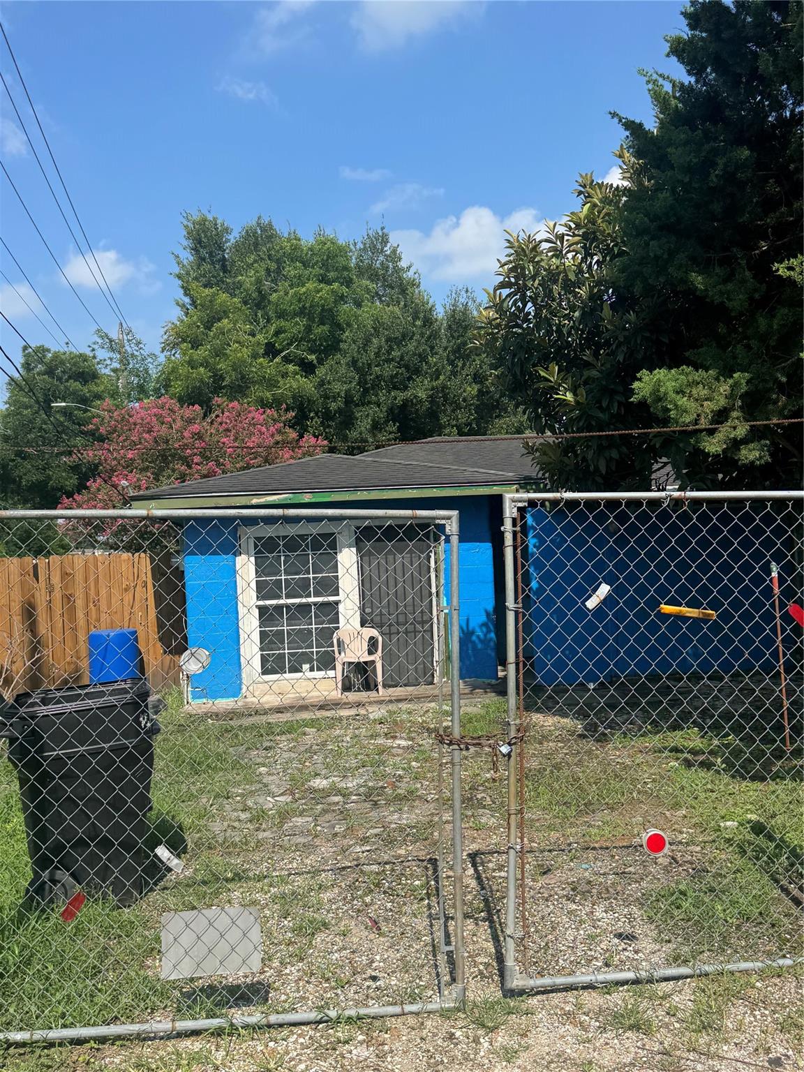 14001 Walksew Street, Houston Tx 77047 Property Photo 4
