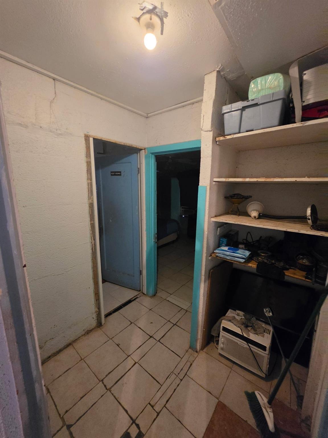 14001 Walksew Street, Houston Tx 77047 Property Photo 9