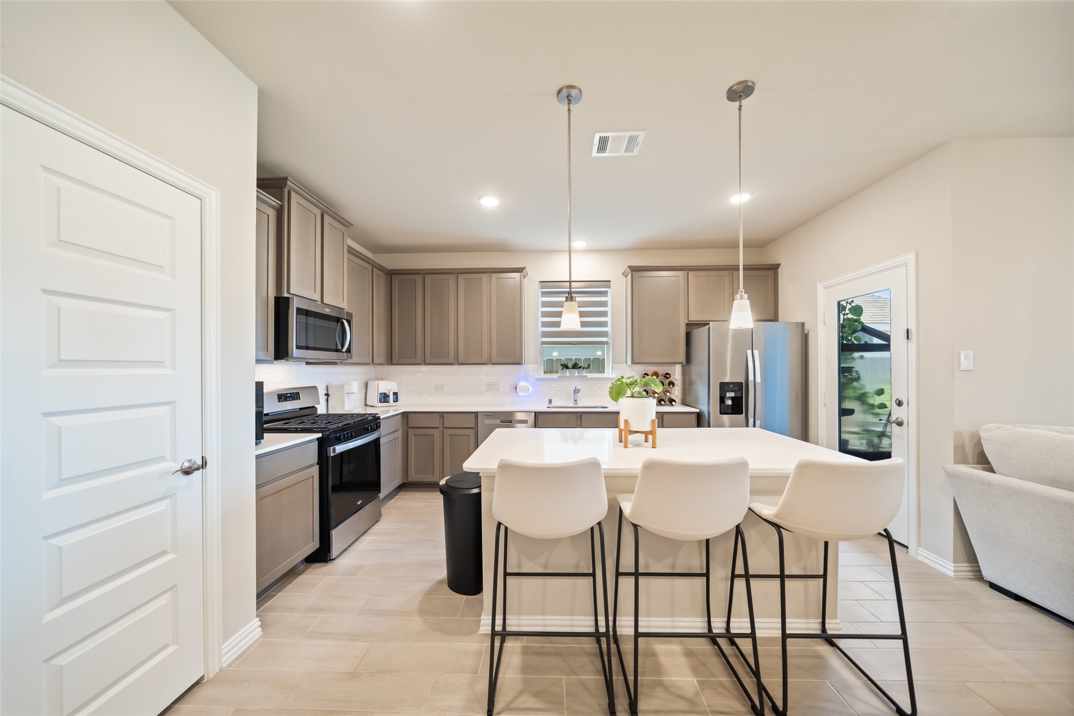 4155 Long Leaf Bend Boulevard Property Photo 10