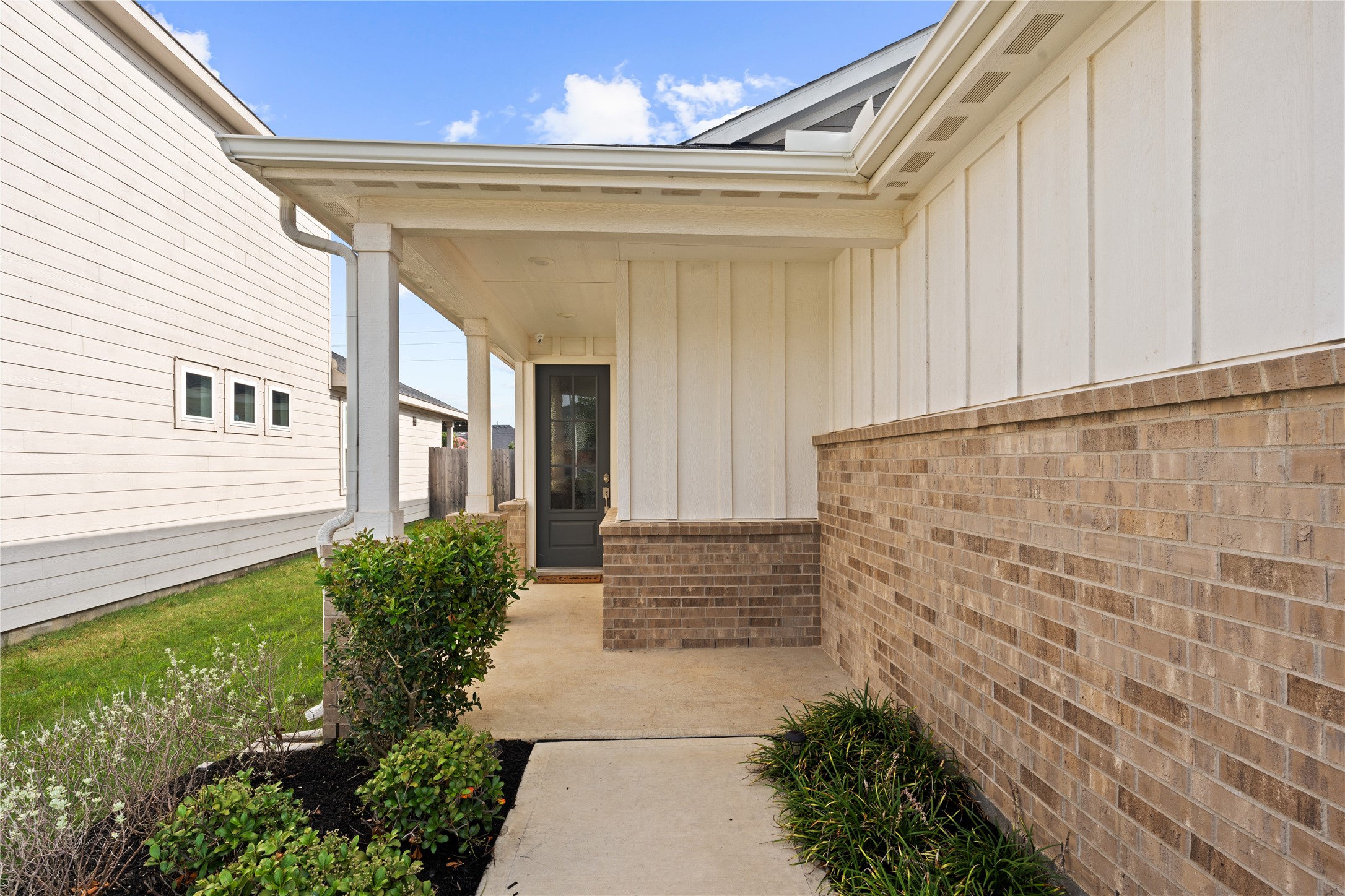 21730 Heather Elm Drive Property Photo 3