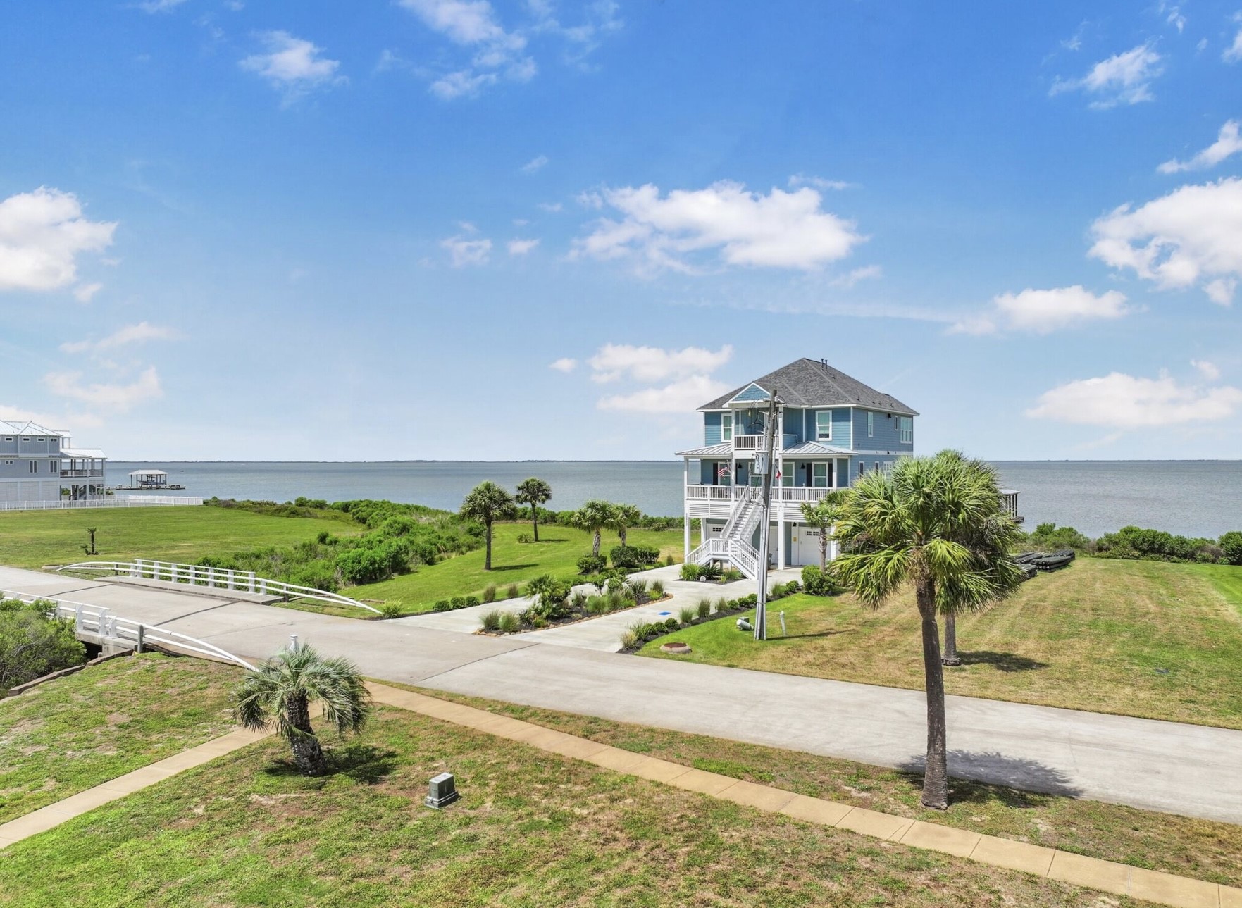 26743 Bay Water Drive Property Photo 7
