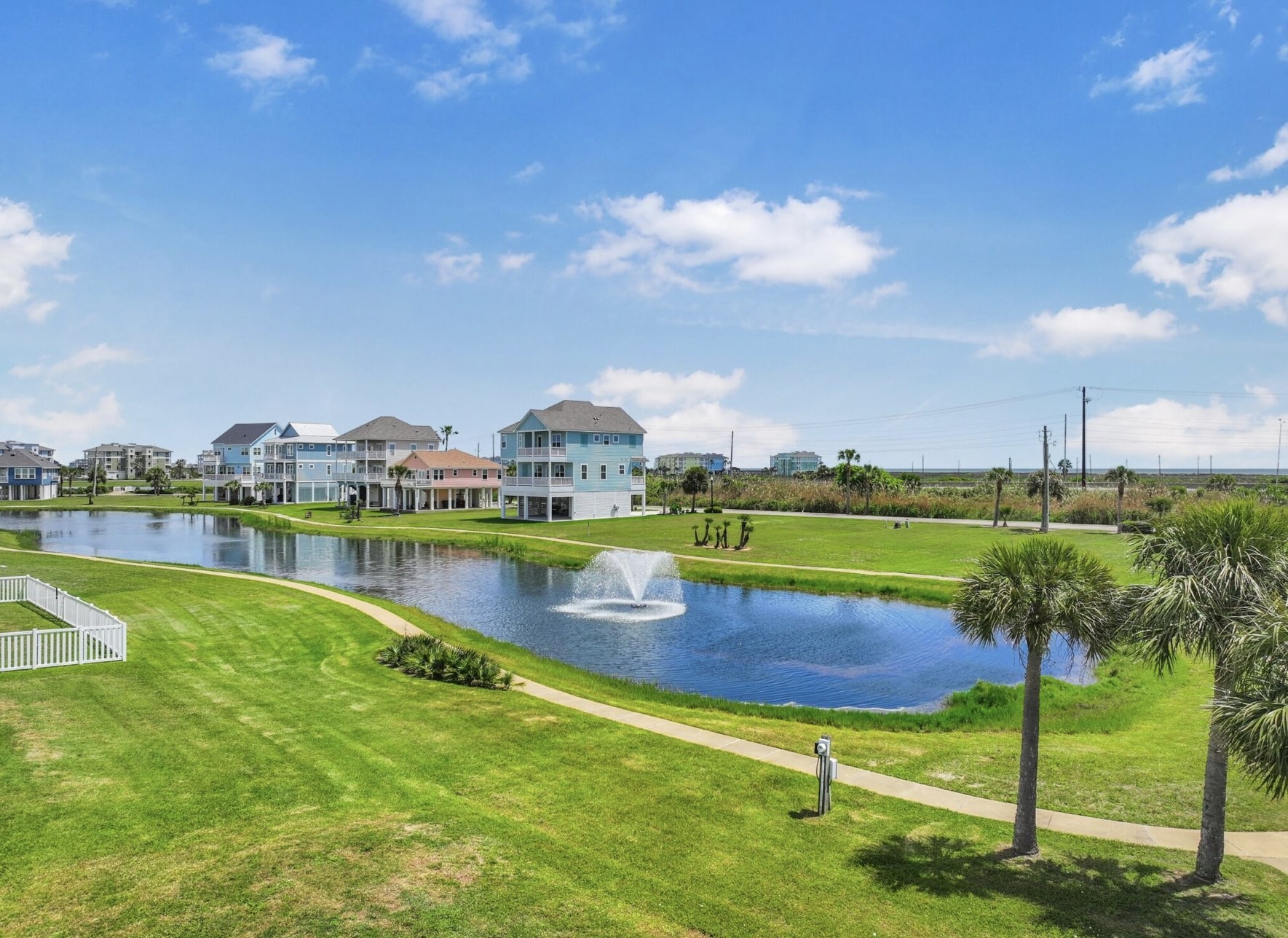 26743 Bay Water Drive Property Photo 9