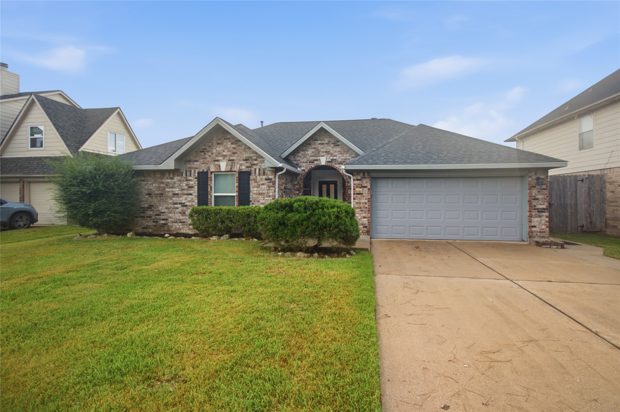 4527 Ireland Lane Property Photo 1