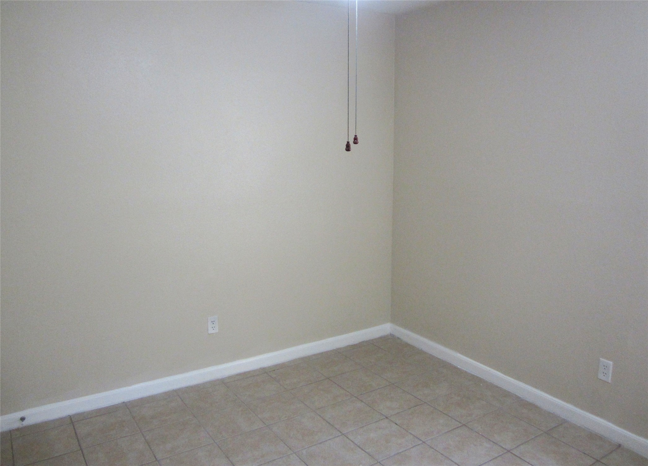 17907 Fieldglen Drive Property Photo 11