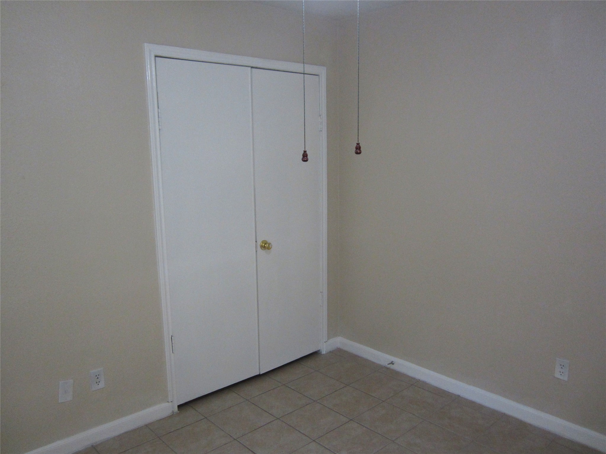 17907 Fieldglen Drive Property Photo 12