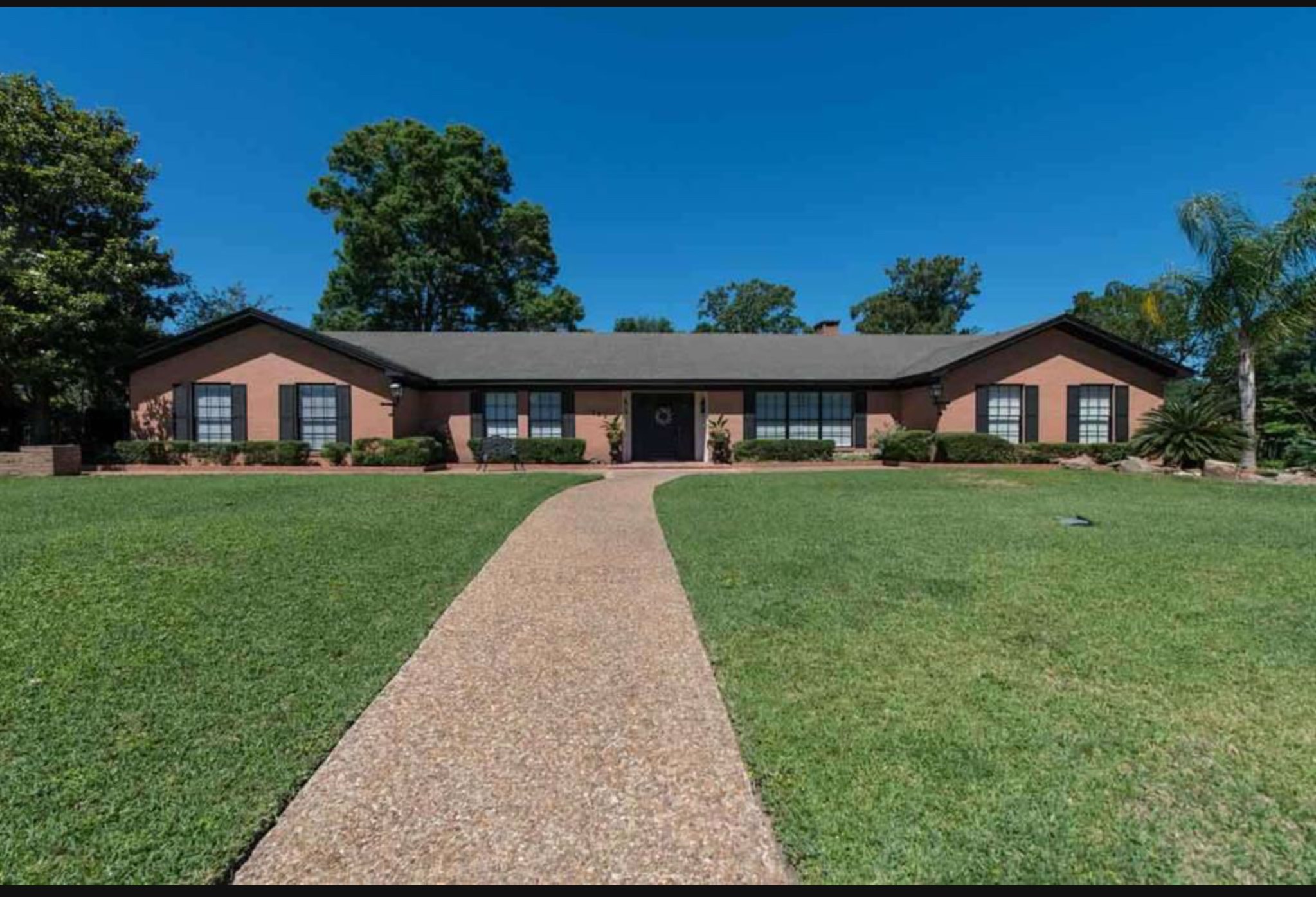 1285 19th Street Property Photo 1