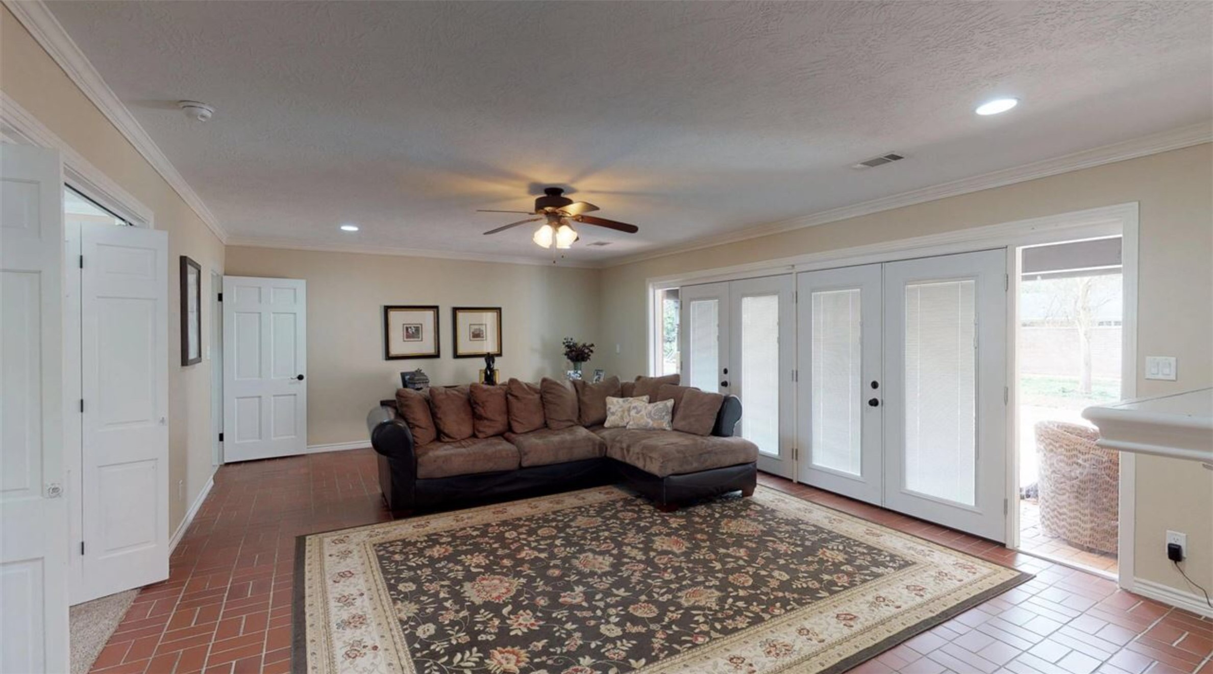 1285 19th Street Property Photo 4