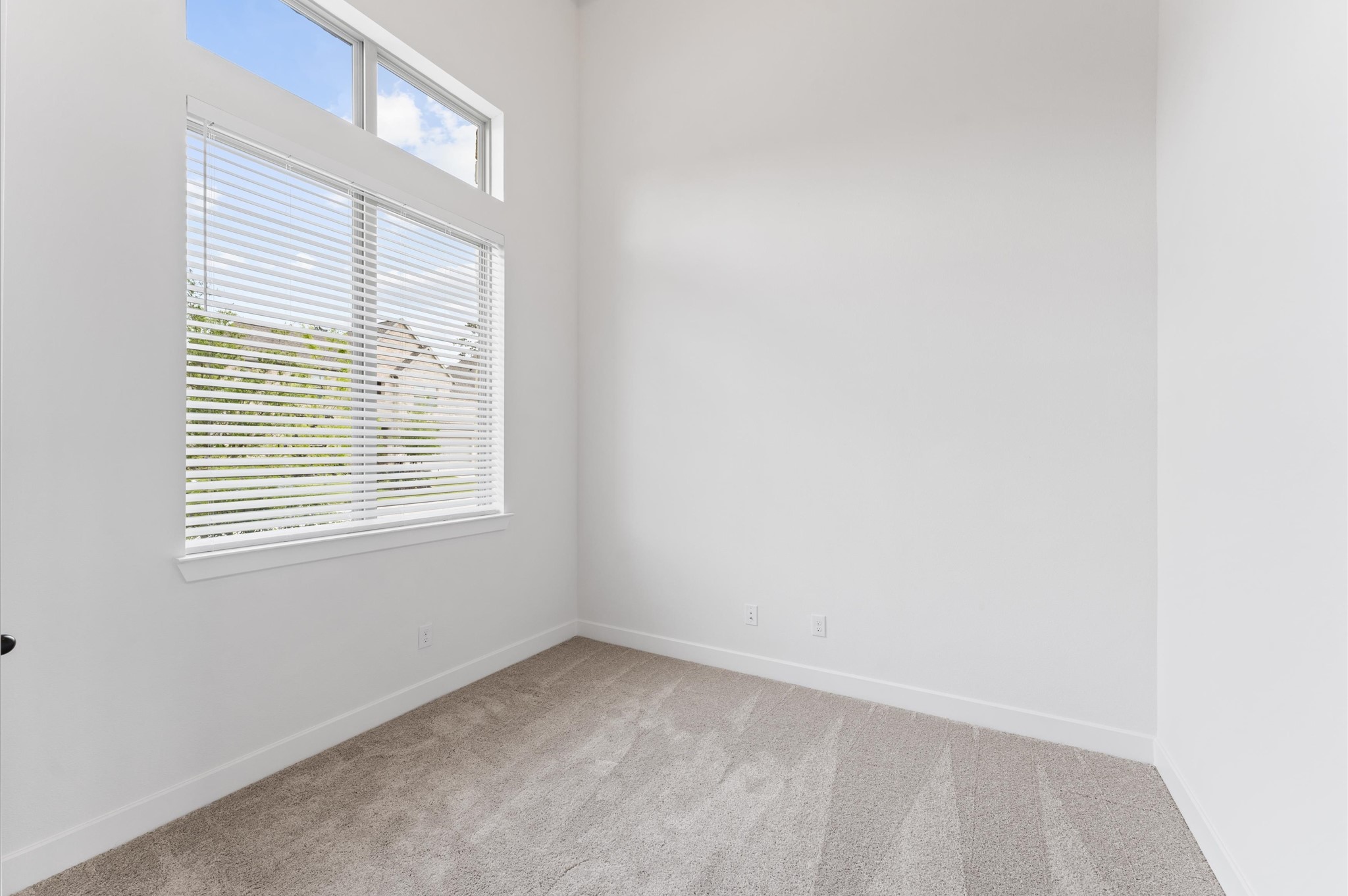 1027 Windy Creek Path Property Photo 19