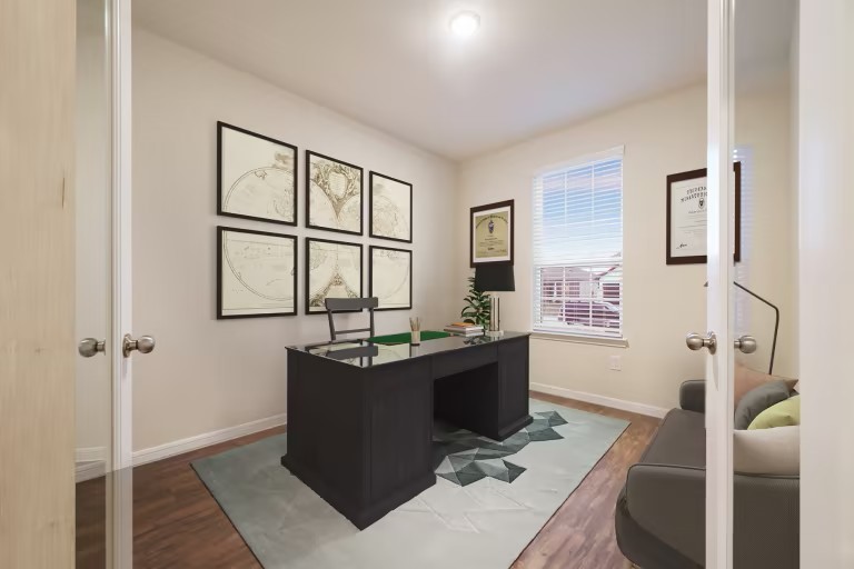 25638 Balsamroot Drive Property Photo 4